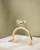 18k Yellow Gold | Eagle Claw | 2.09ct - E - VS1 Pear Lab Diamond