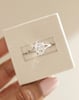 Platinum | 10x7mm Oval Moissanite