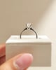 Platinum | 9x6.5mm Oval Moissanite