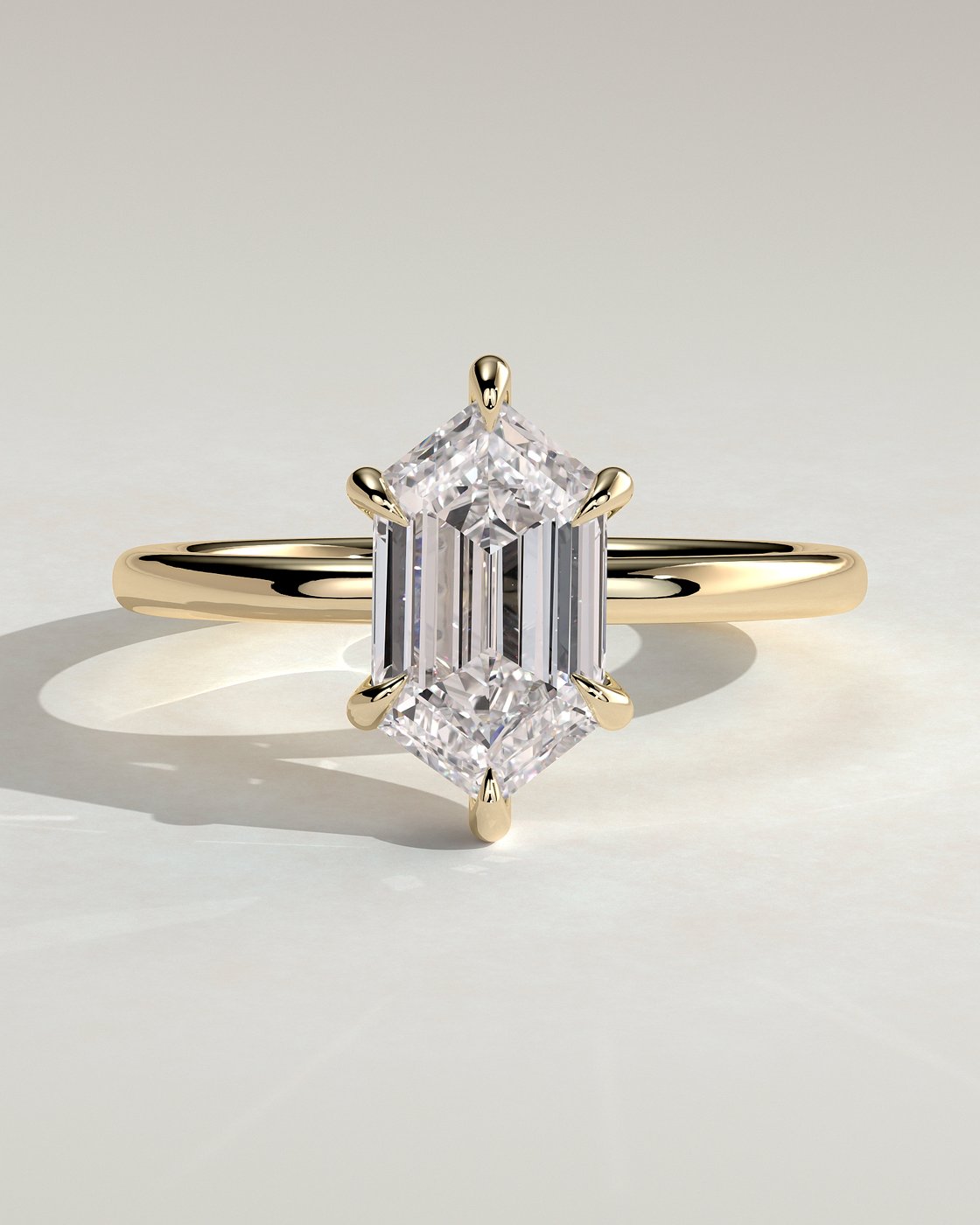 Delta - 6 Claw Elongated Hexagon with Hidden Halo | Cullen US