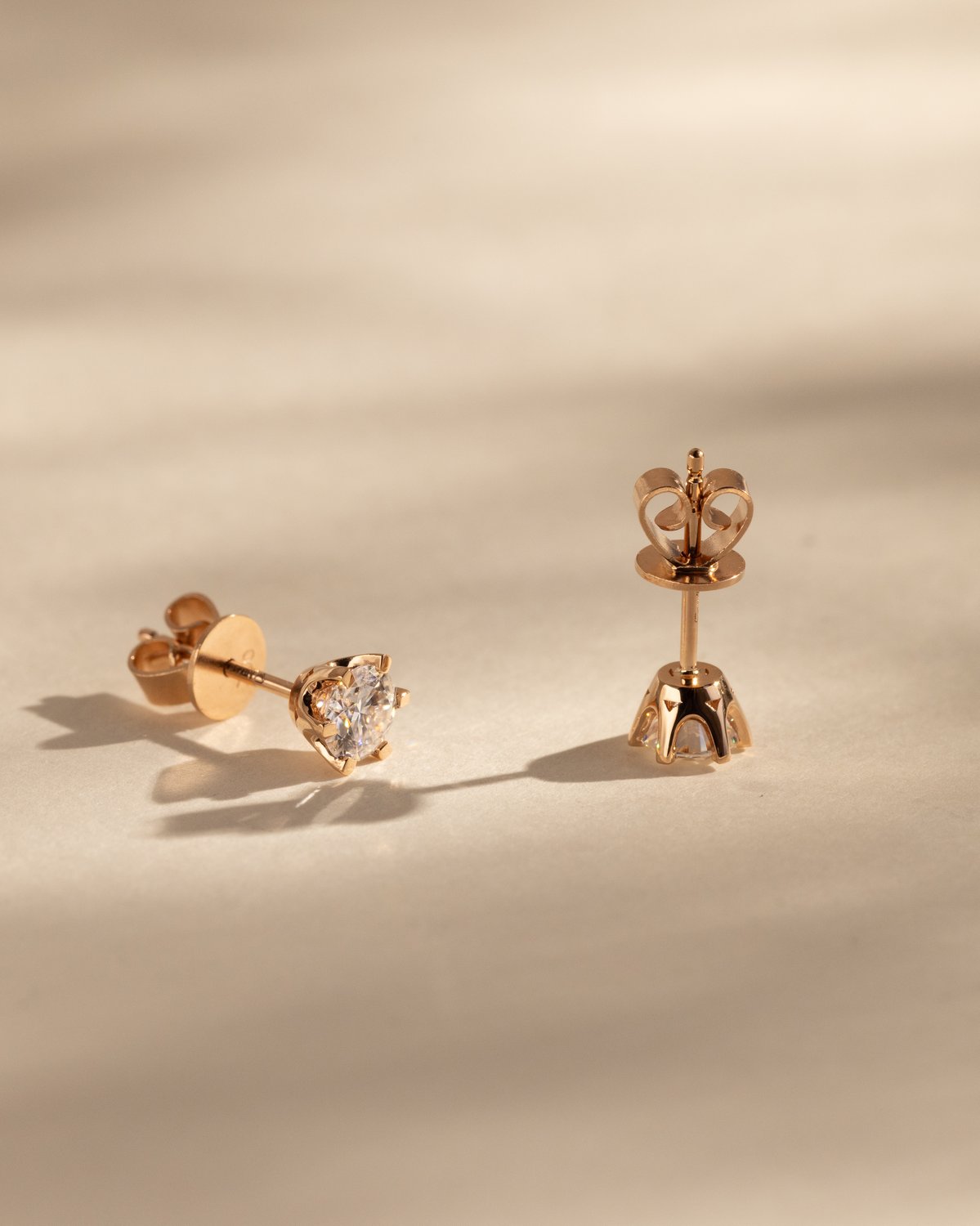 Sonia - Round 6 Claw Earrings Lifestyle Image
