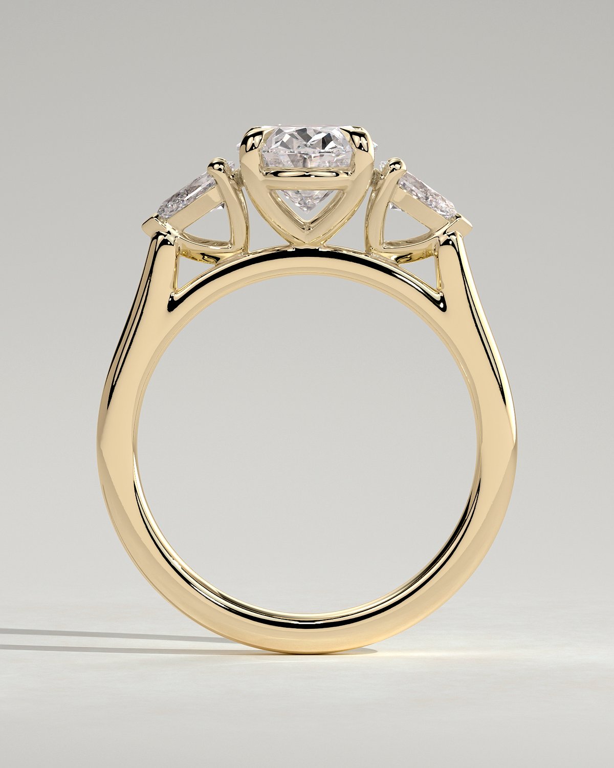 Alexia  Oval Trilogy Ring - 18k Yellow Gold