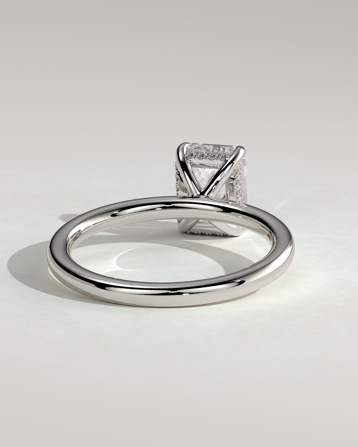 Alice  Emerald Solitaire - 18k White Gold