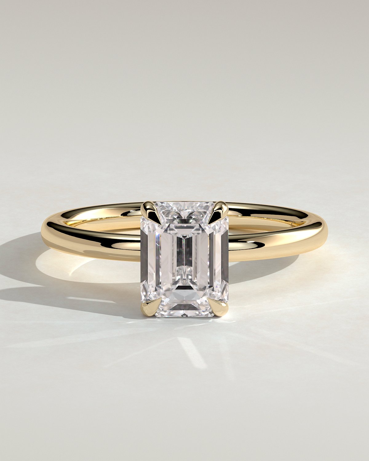 Alice  Emerald Solitaire - 18k Yellow Gold