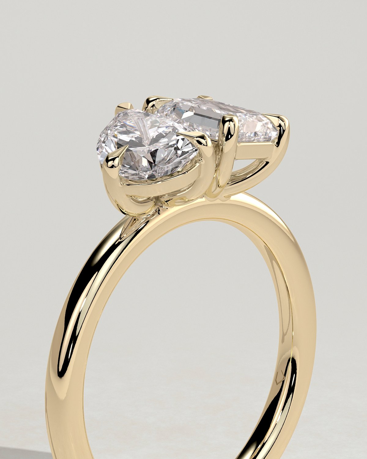 Amor - Pear and Emerald Toi Et Moi - 18k Yellow Gold