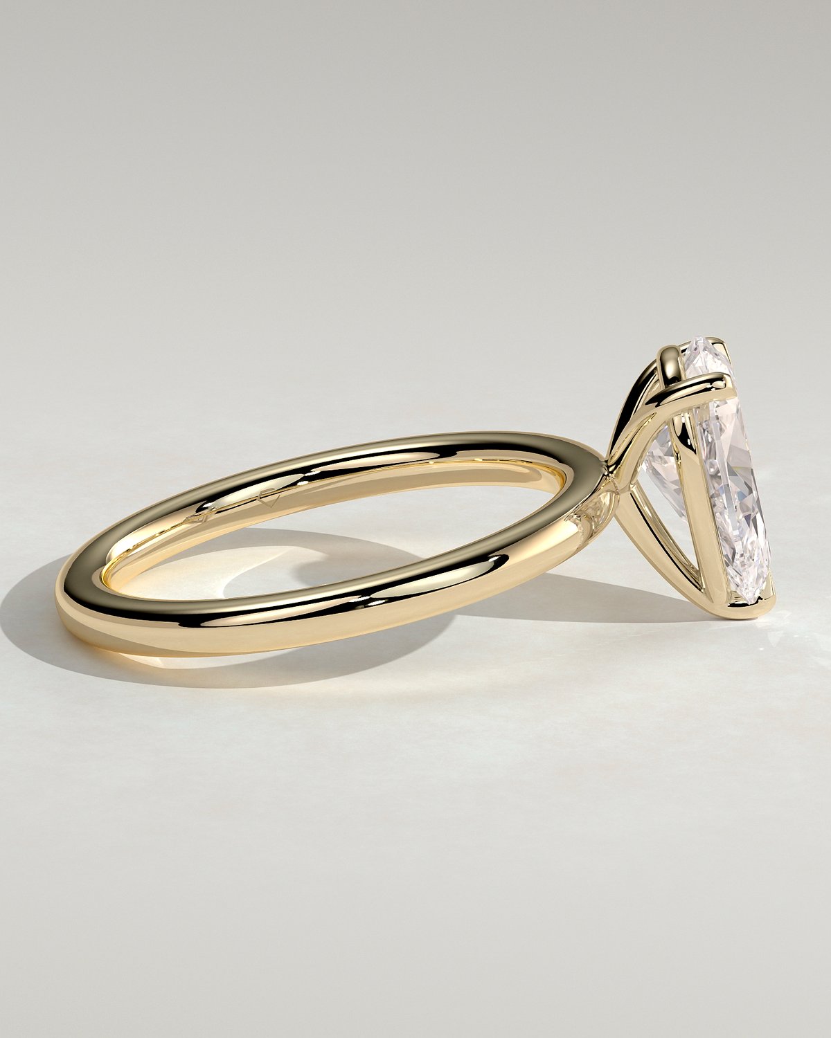 Amy  3 Claw Pear Solitaire - 18k Yellow Gold