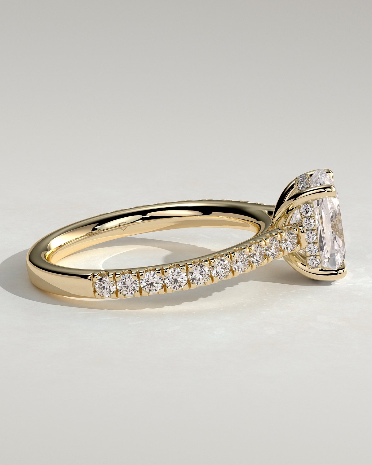Annika - Elongated Cushion Cut with Hidden Halo - 18k Yellow Gold