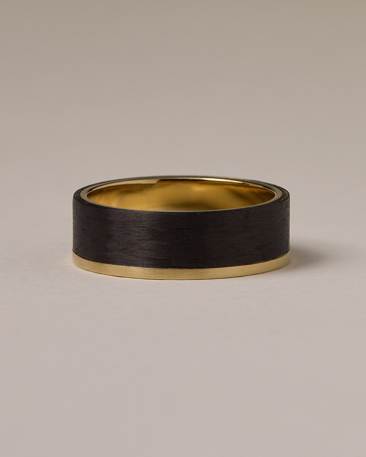 Benjamin Mens Wedding Ring Lifestyle Image