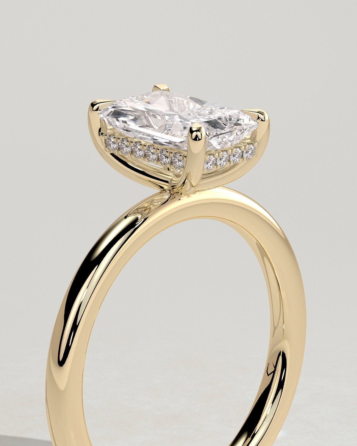 Carly  Radiant Solitaire - 18k Yellow Gold