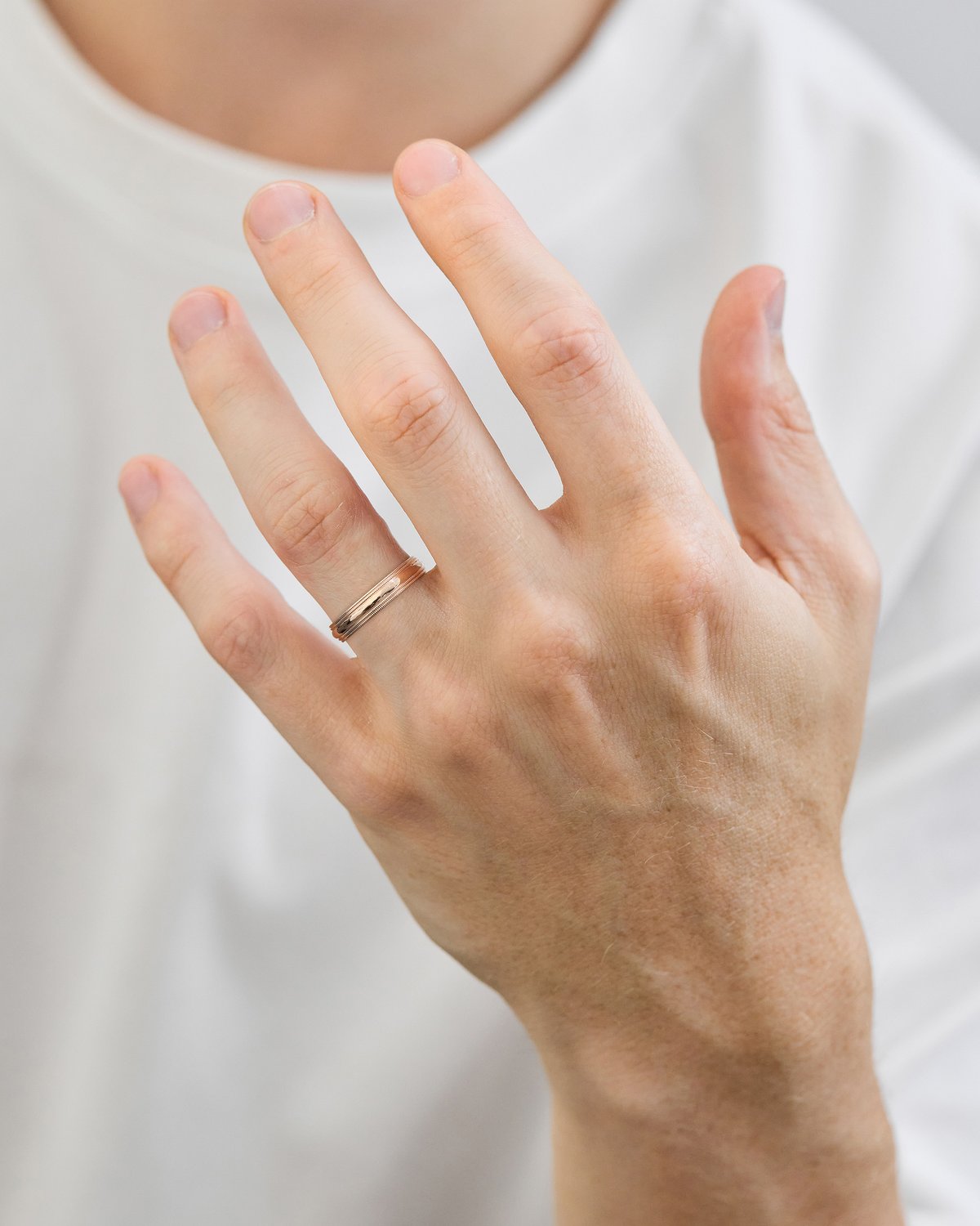 Classic Milgrain Mens Wedding Ring Lifestyle Image