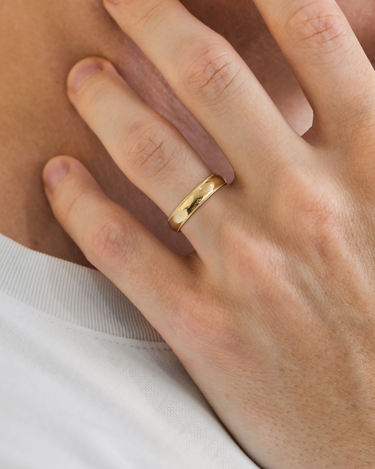 Classic Milgrain Mens Wedding Ring Lifestyle Image