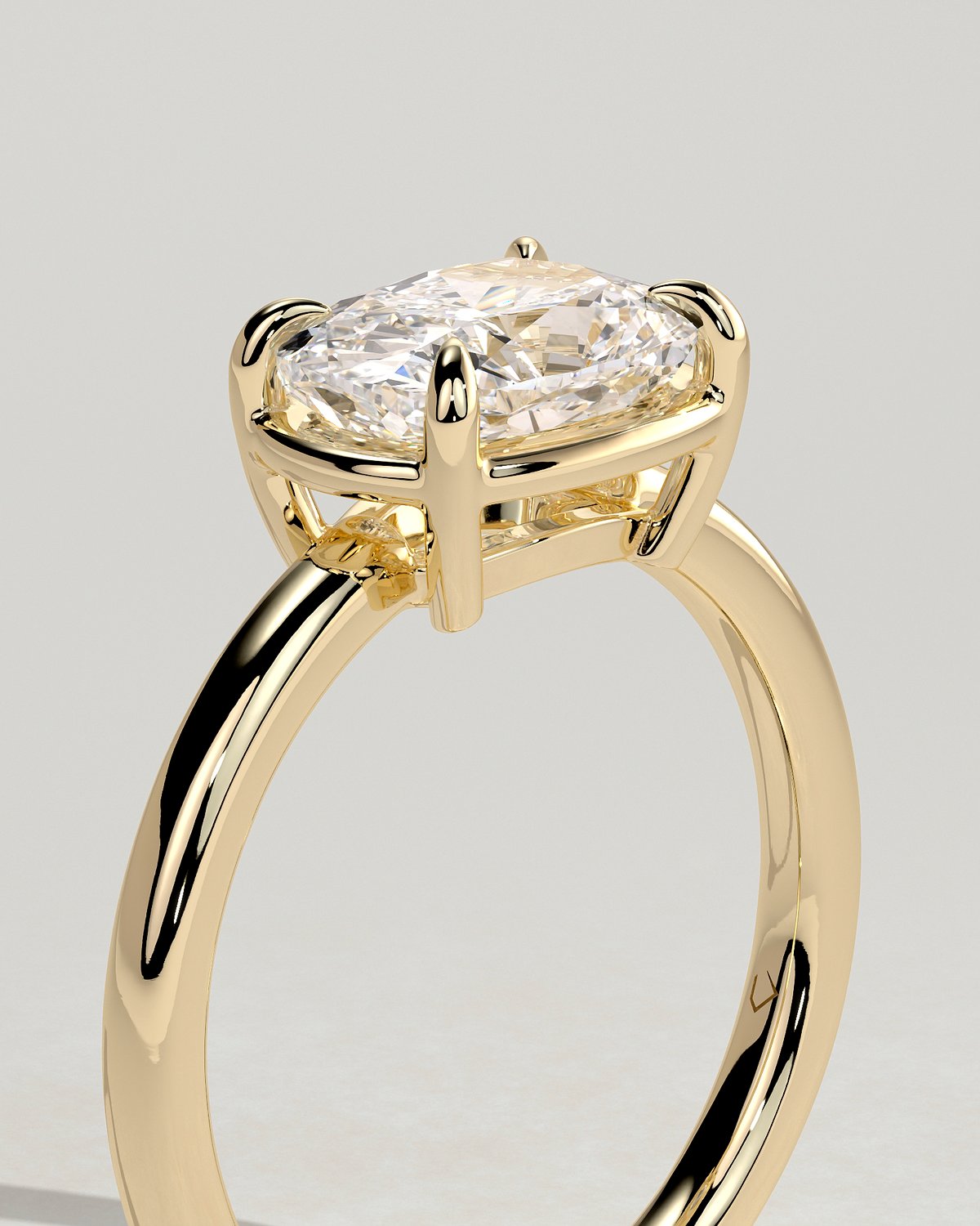 Daya - Elongated Cushion East West Bezel Frame Solitaire with Claws - 18k Yellow Gold