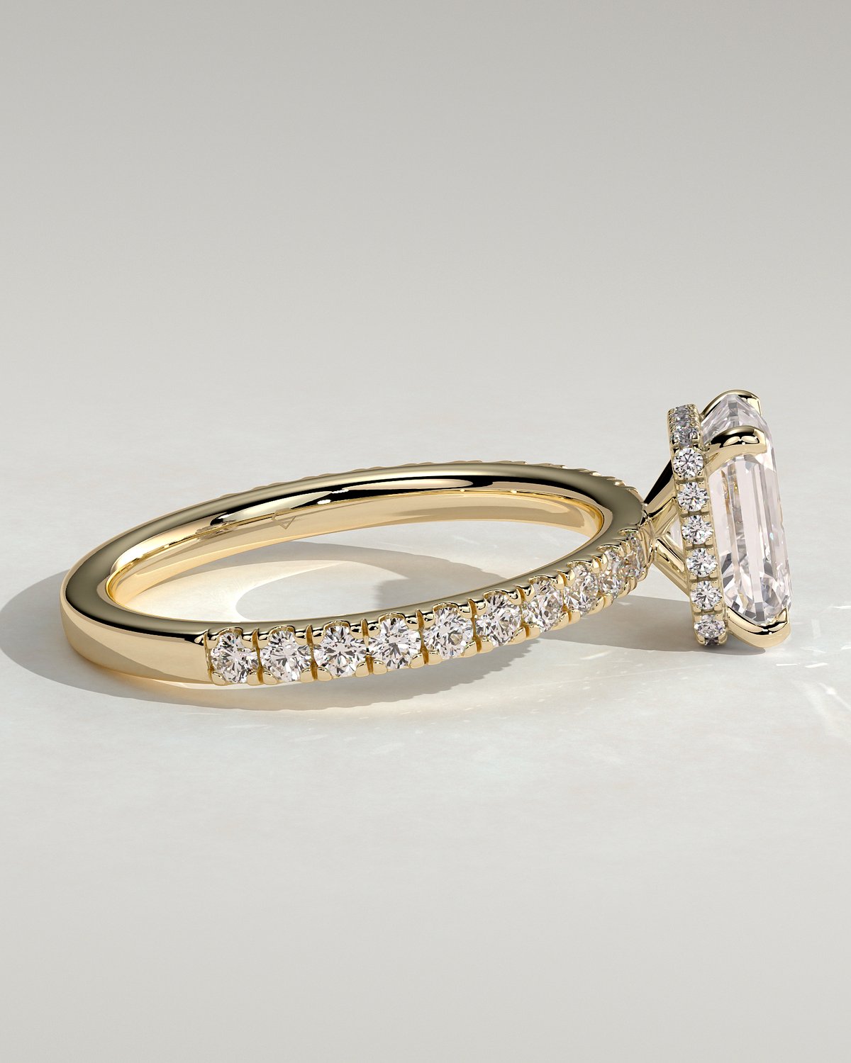 Eliana - Emerald with Pav - 18k Yellow Gold