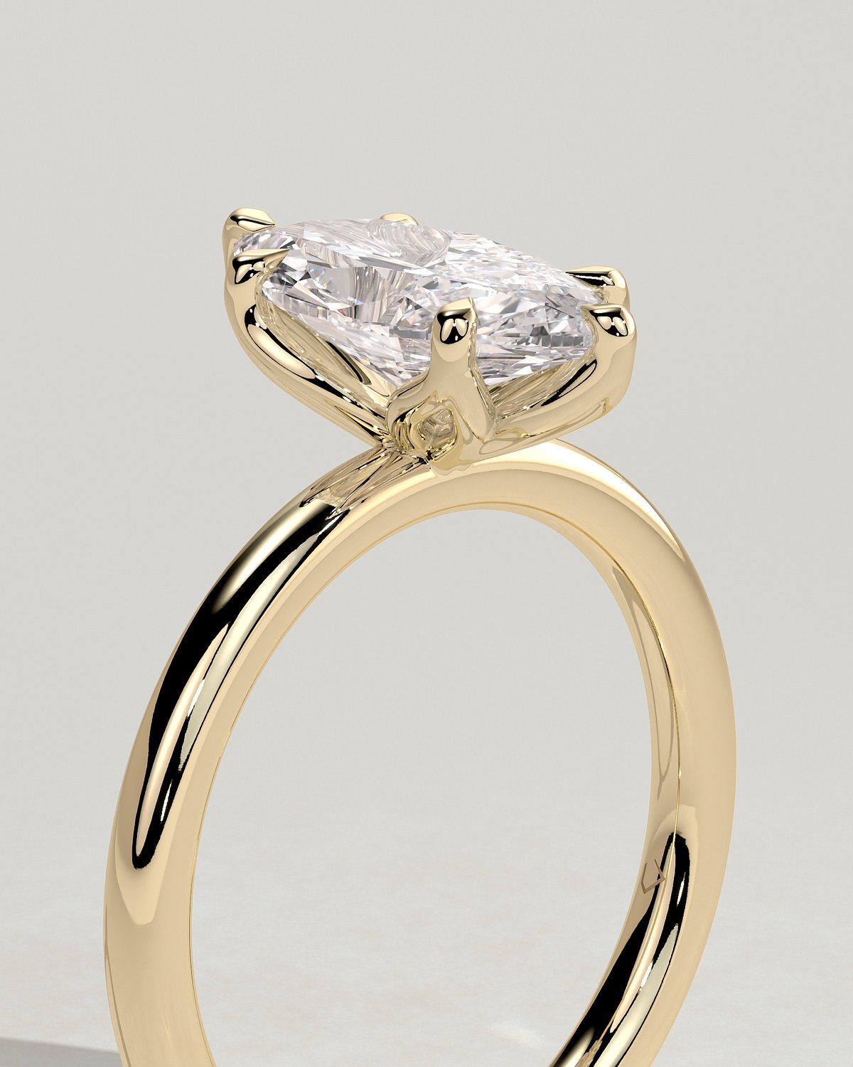Eve - 6 Claw Marquise Solitaire - 18k Yellow Gold