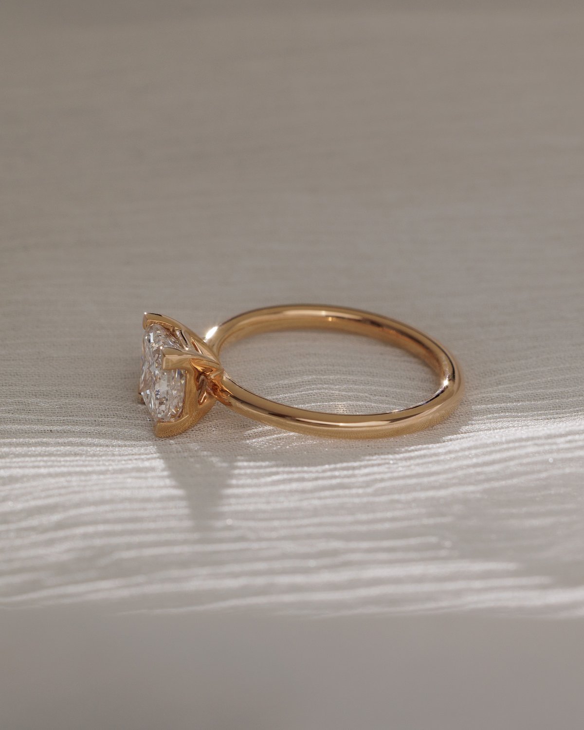 Glinda - 4 Claw Princess Solitaire Lifestyle Image