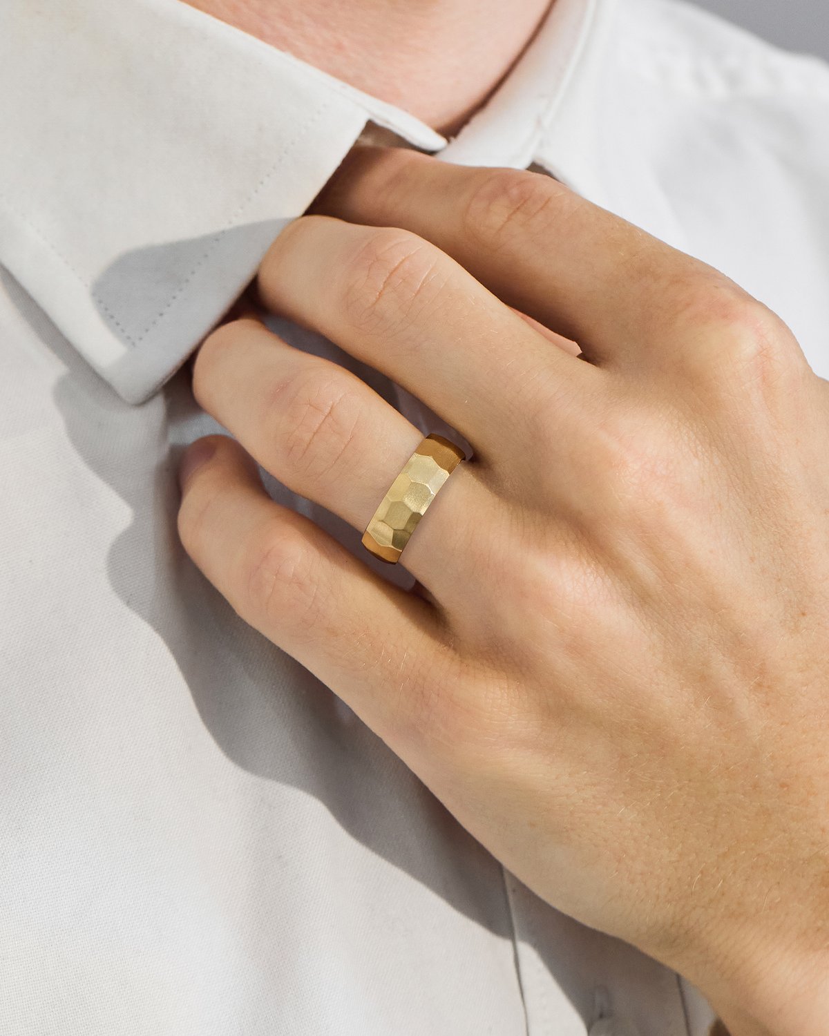 Harry Mens Wedding Ring Lifestyle Image