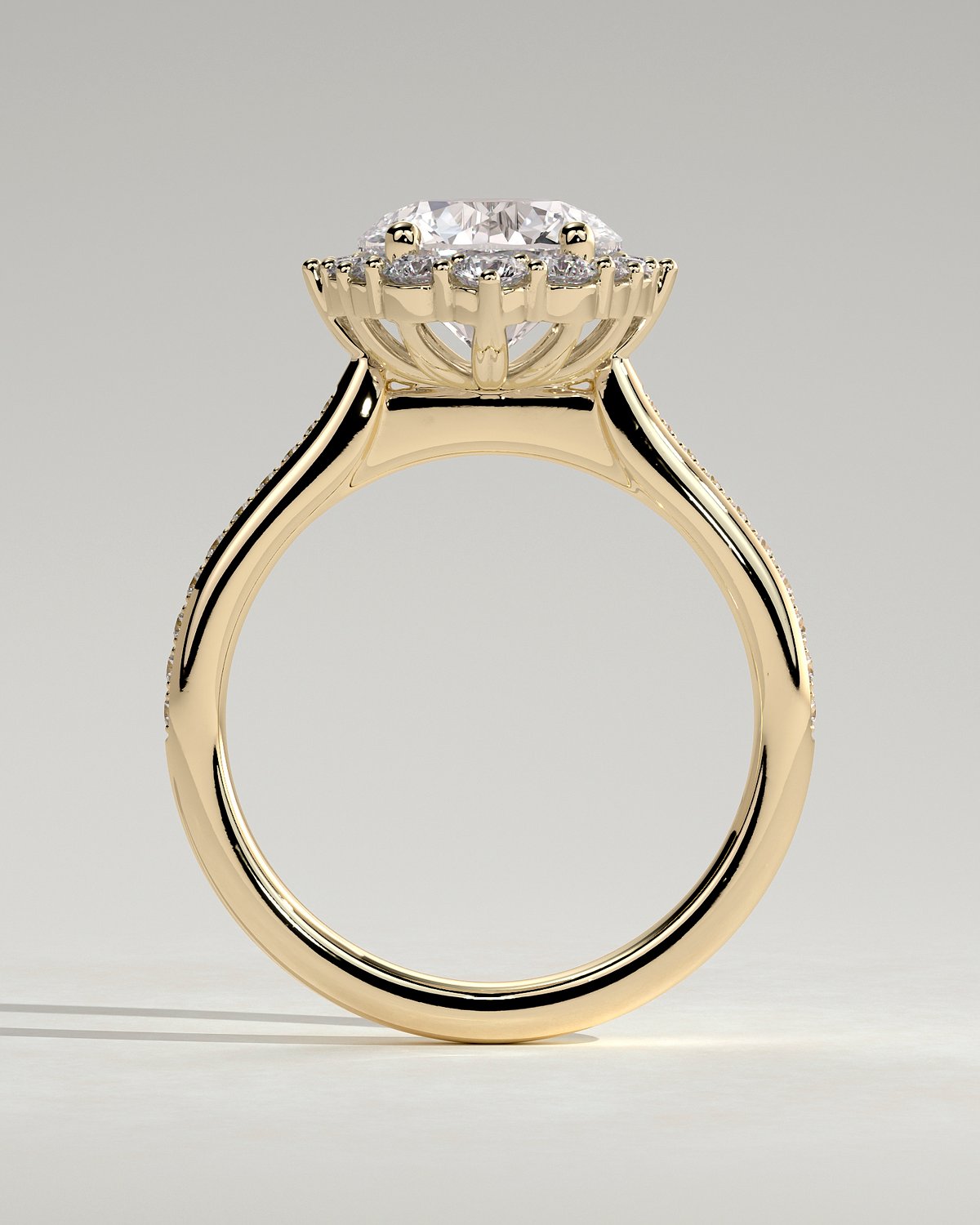 Jessica  Vintage-Style Round Halo with Pav - 18k Yellow Gold