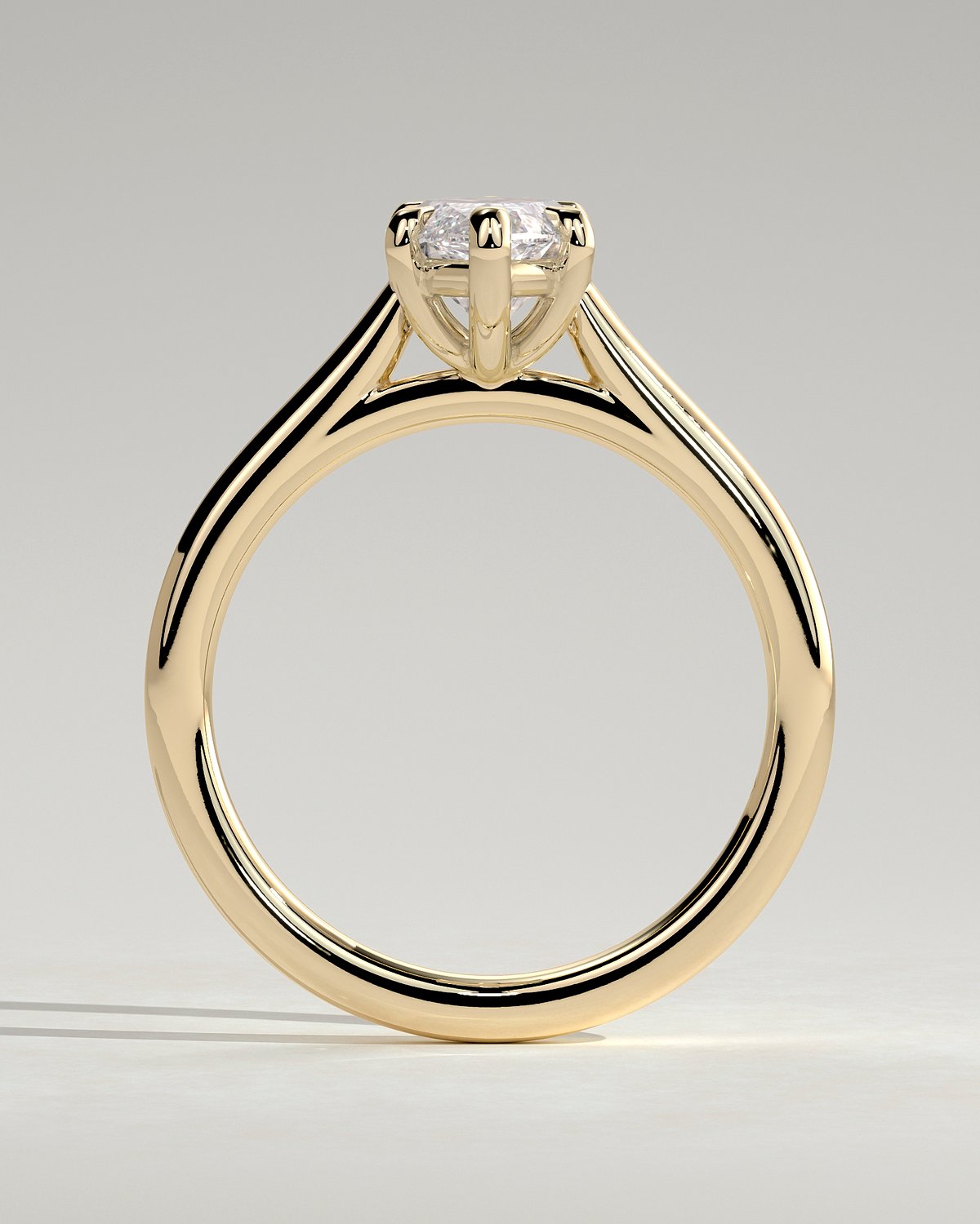 Leila - 6 Claw Marquise Solitaire - 18k Yellow Gold