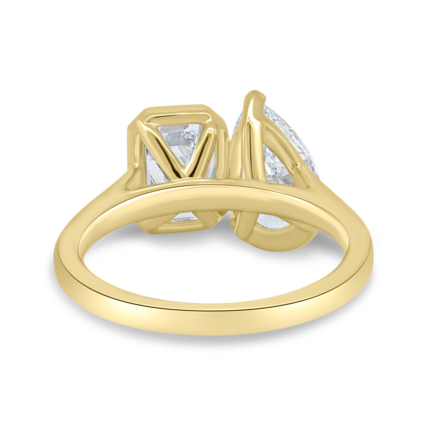 Margot - Bezel Set Pear and Emerald Toi Et Moi - 18k Yellow Gold