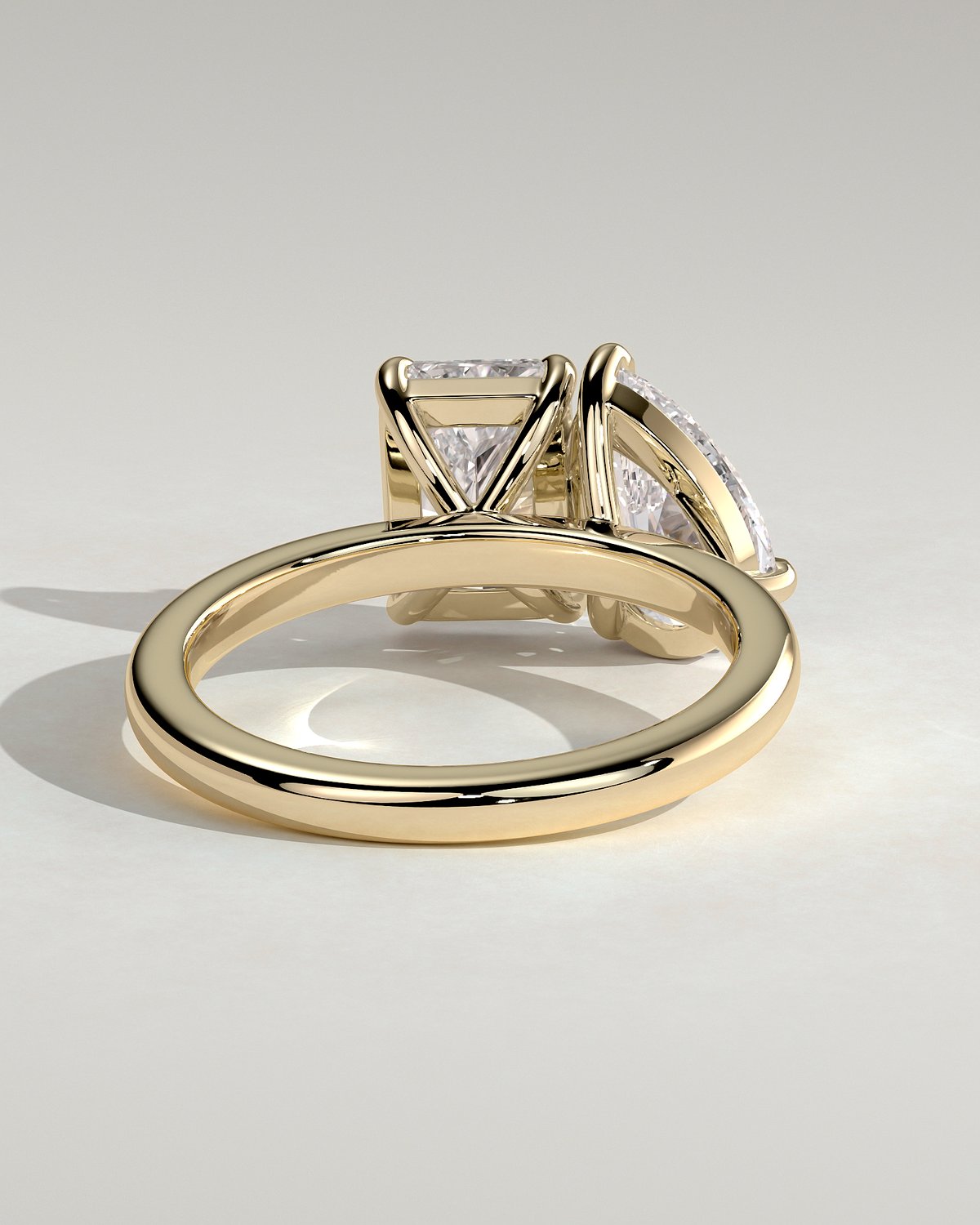 Morgan - Pear and Radiant Toi Et Moi - 18k Yellow Gold