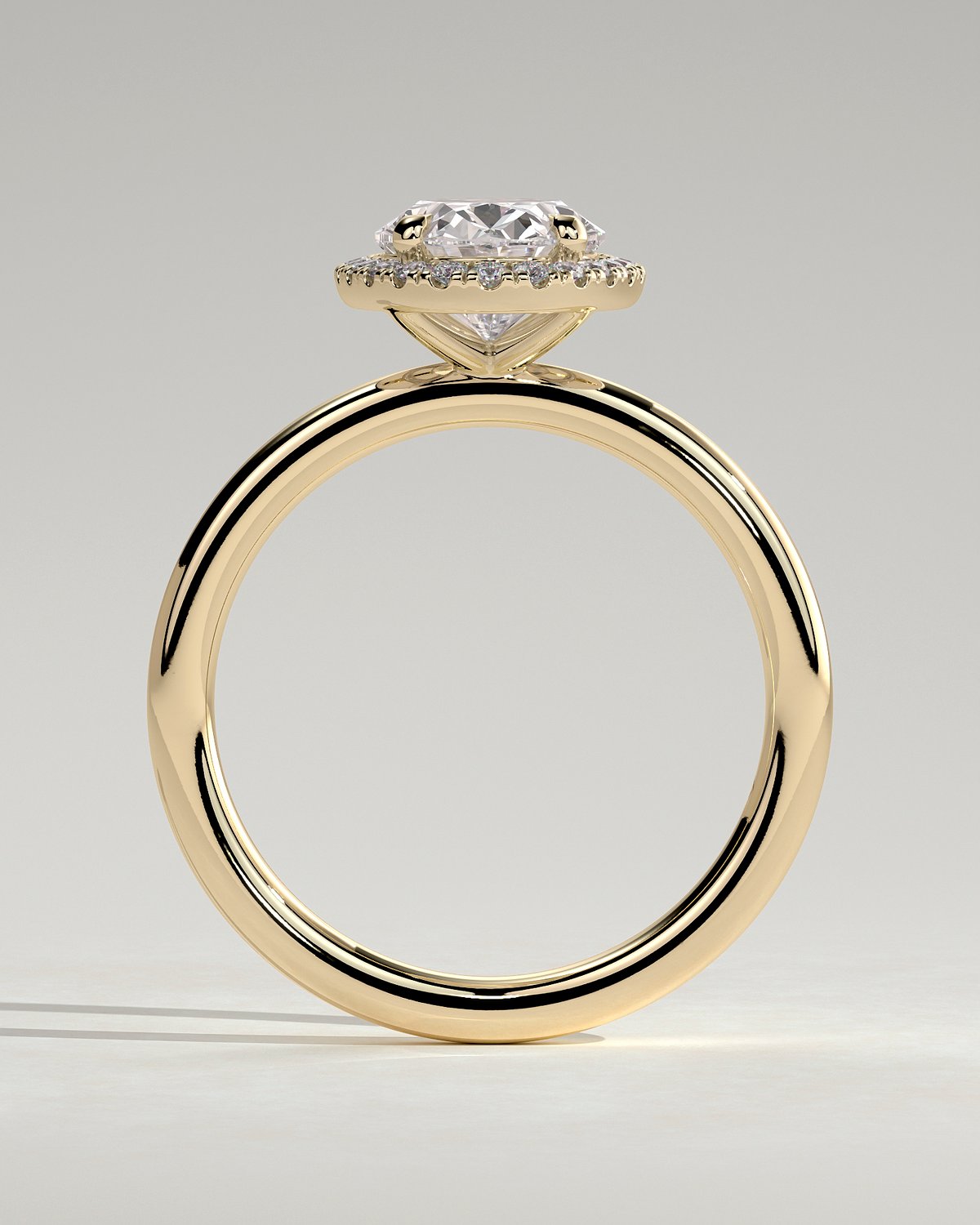 Phoebe  Oval Halo - 18k Yellow Gold