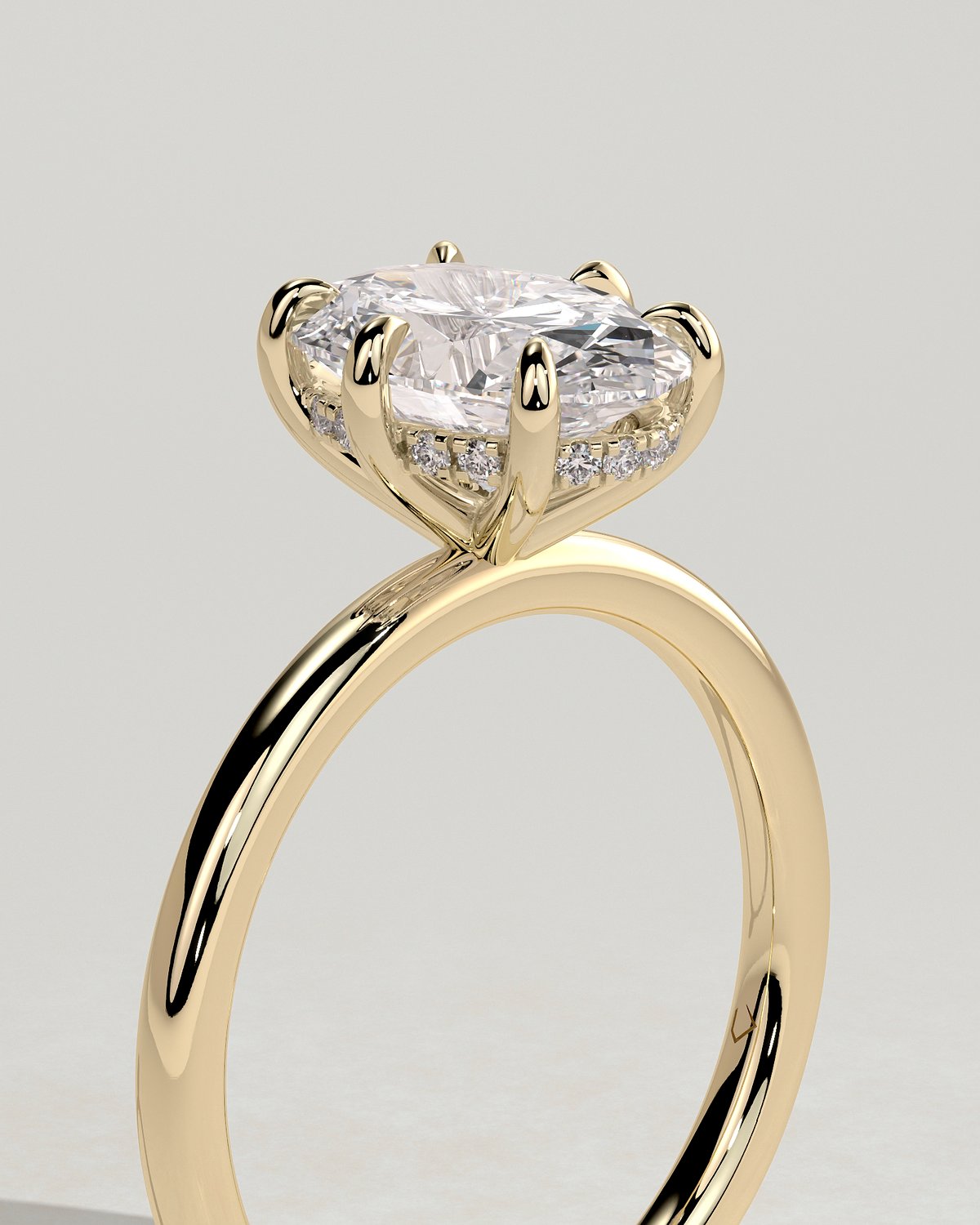 Wilma - Six Claw Oval Solitaire - 18k Yellow Gold