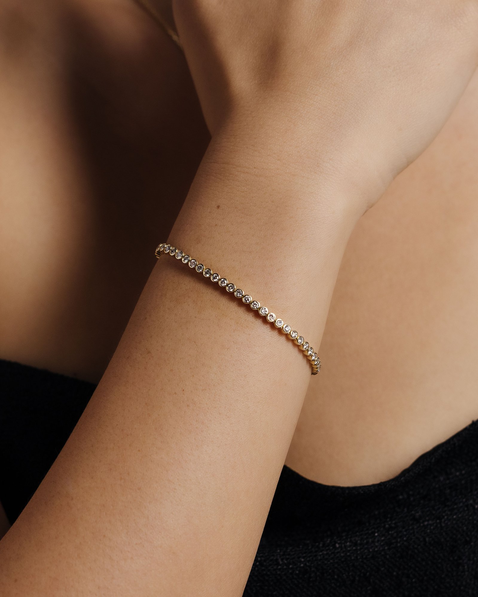 Round Bezel Tennis Bracelet - 2CT / 9K Gold 9k Yellow Gold