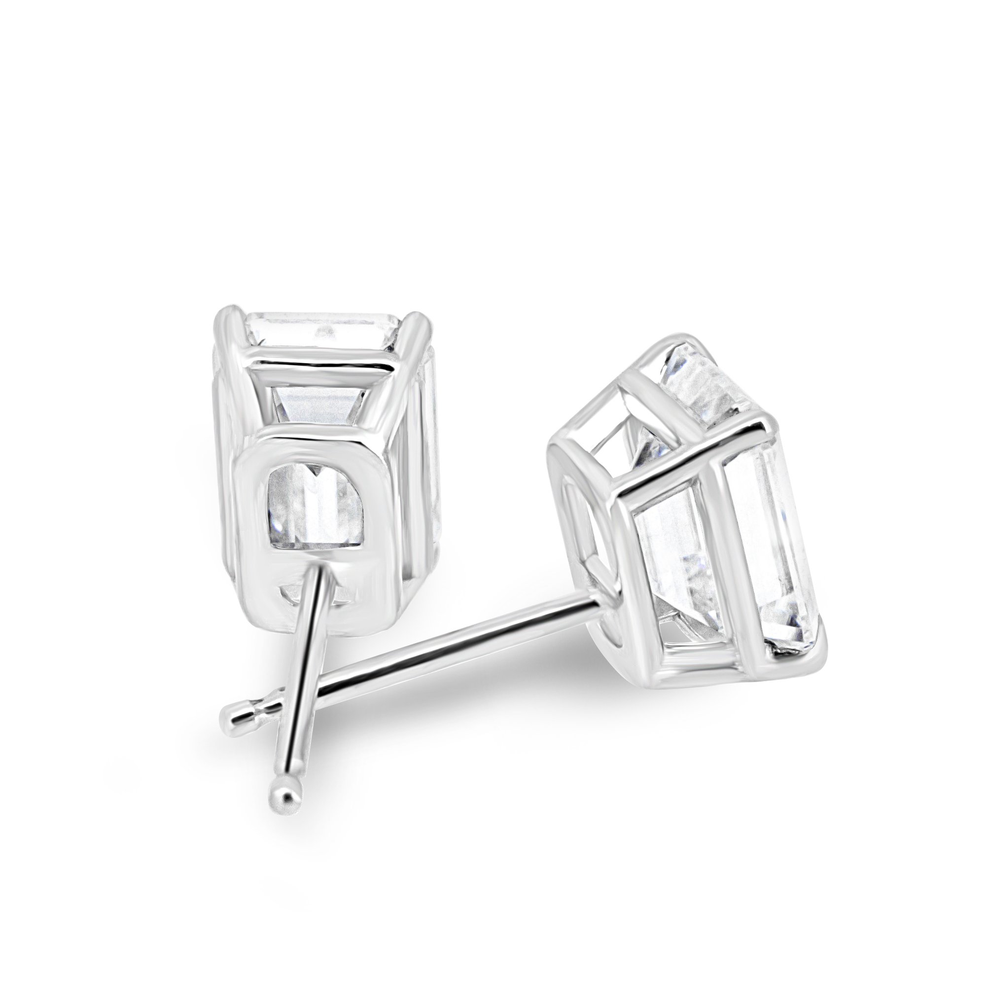 Barbara - Emerald 4 Claw Earrings - 18k White Gold