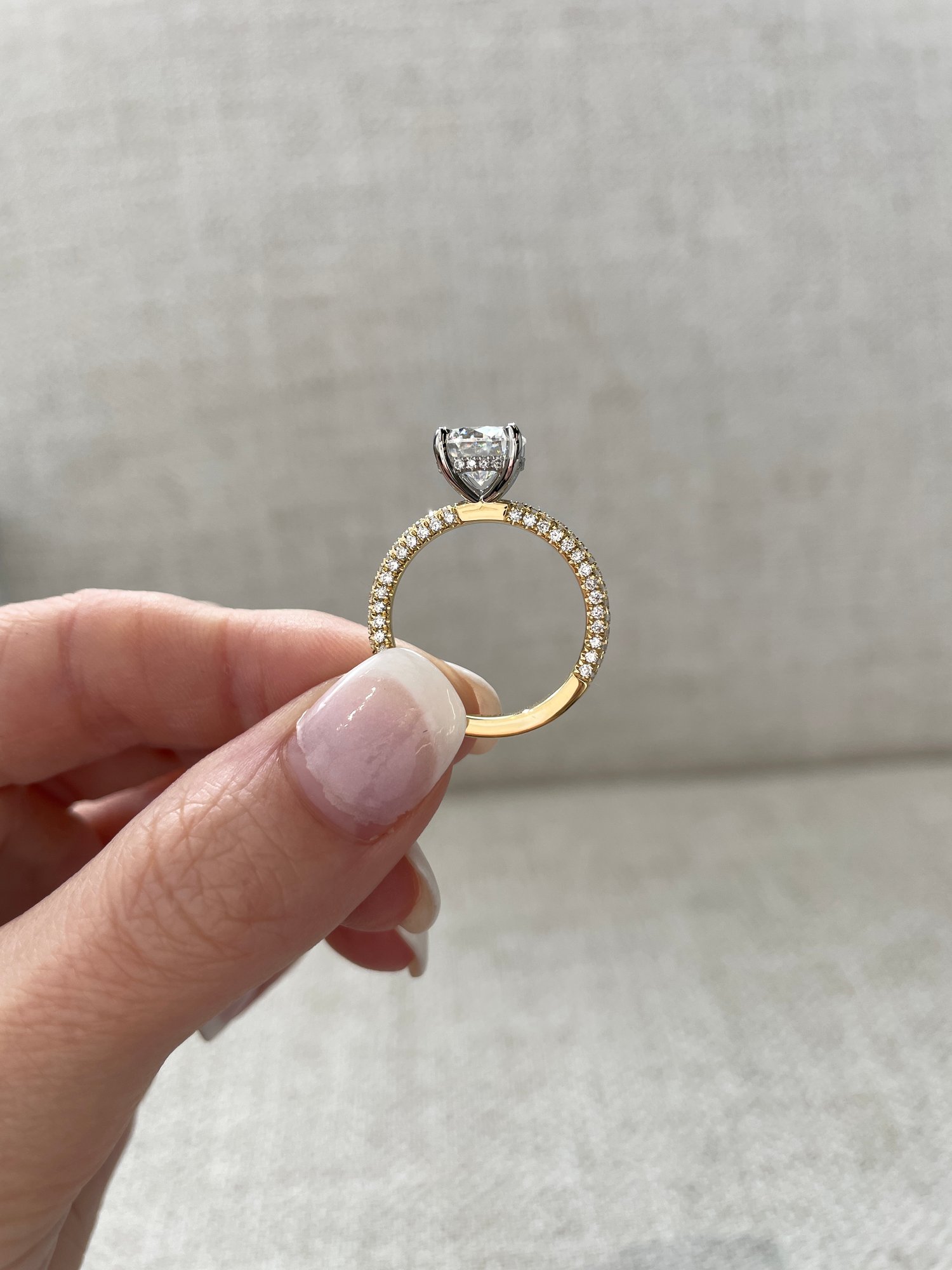 18k Yellow Gold / Platinum | 8mm Round Moissanite | Lab Diamond side stones