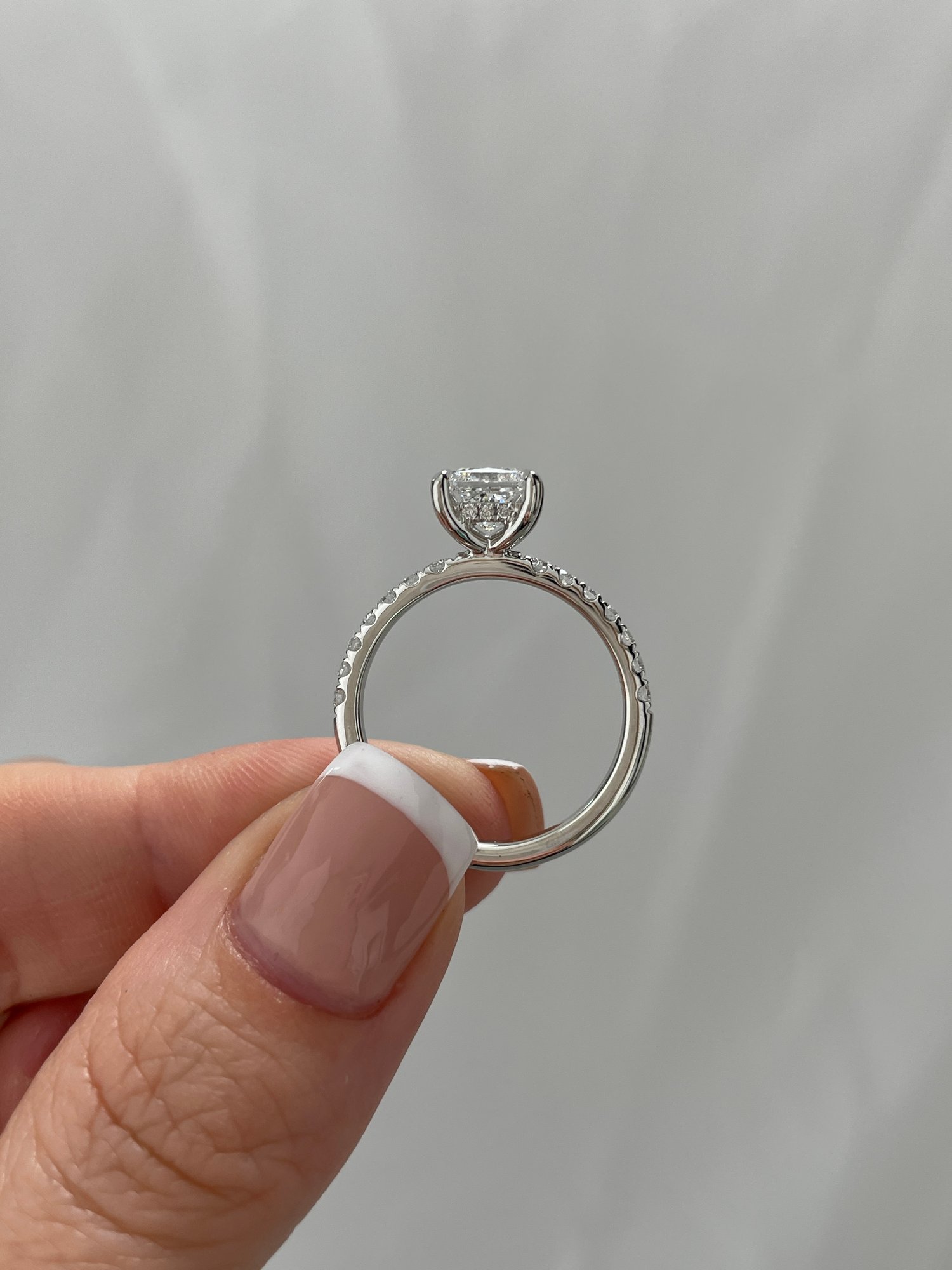 Platinum | 1.07ct - D - VVS2 Princess Lab Diamond | Lab Diamond side stones