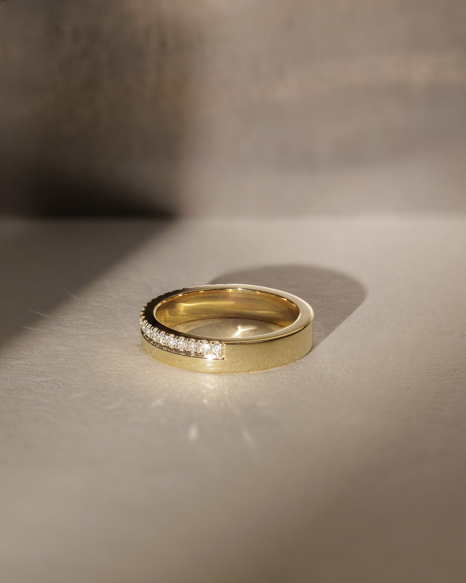 18k Yellow Gold | Lab Diamond melee stones