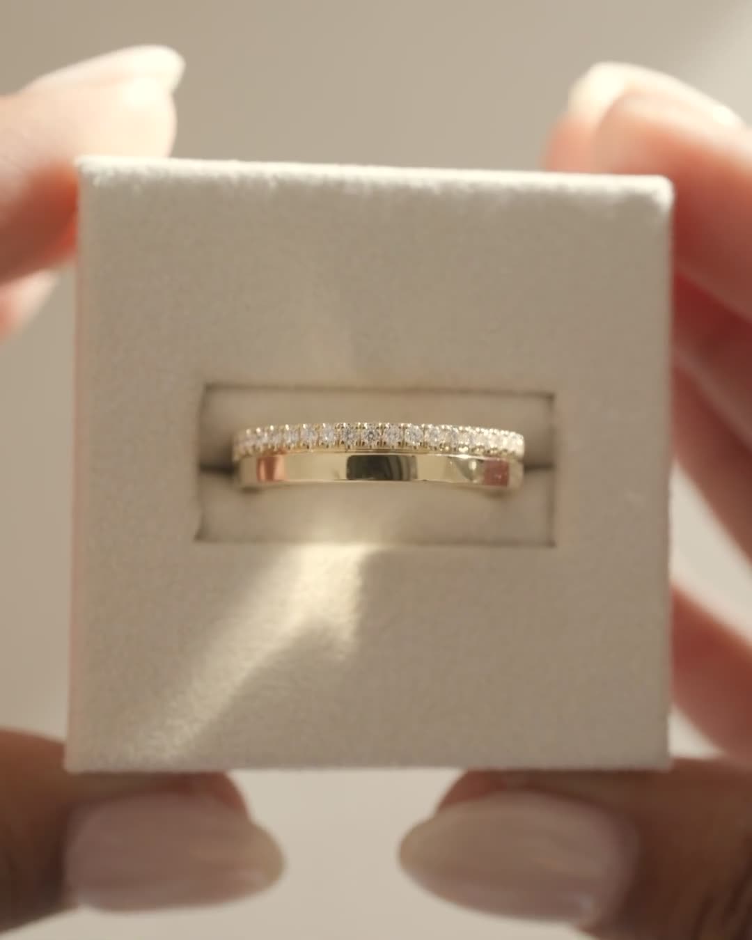 18k Yellow Gold | Lab Diamond melee stones