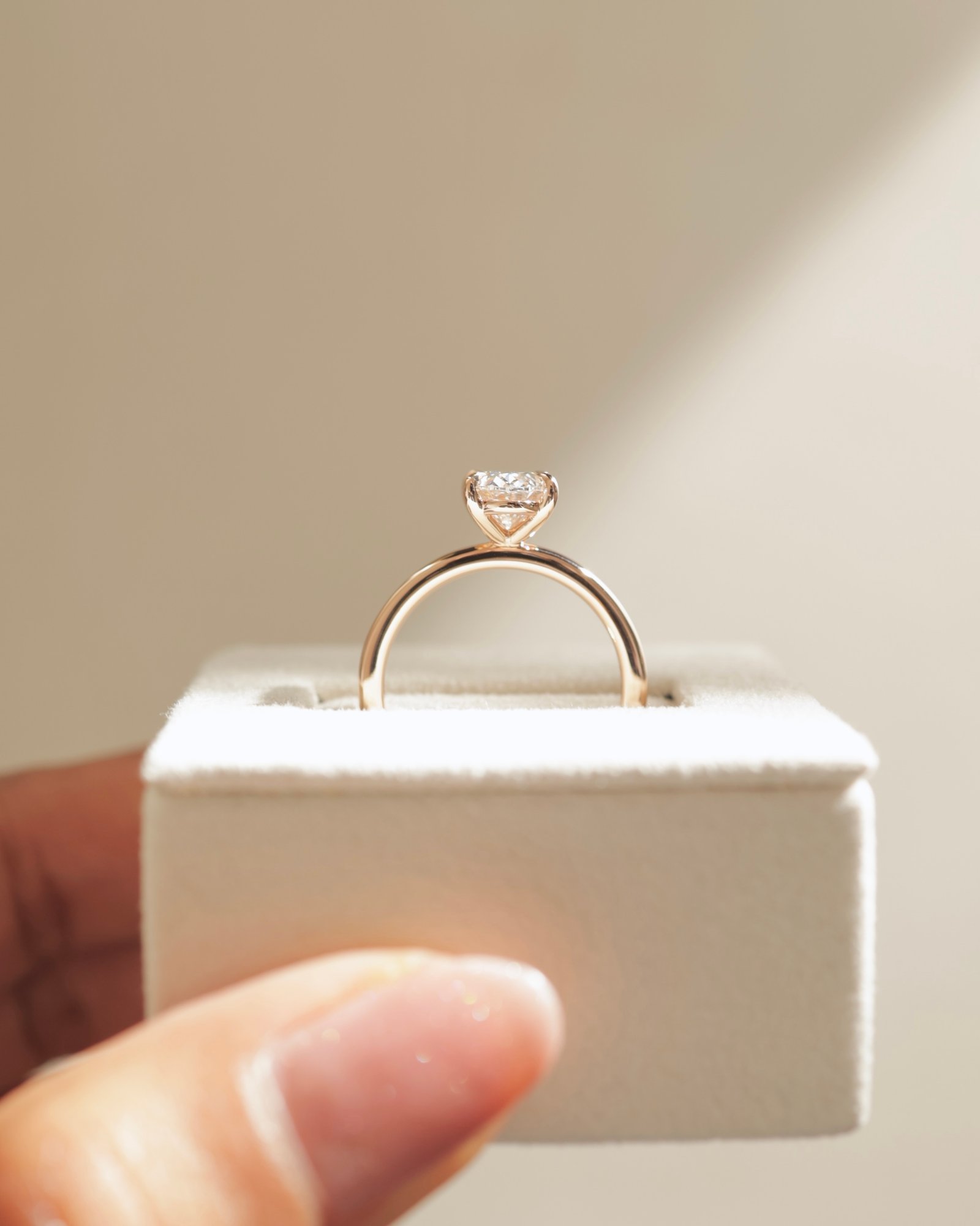 18k Rose Gold | High Set | 1.52ct - E - VS1 Oval Lab Diamond