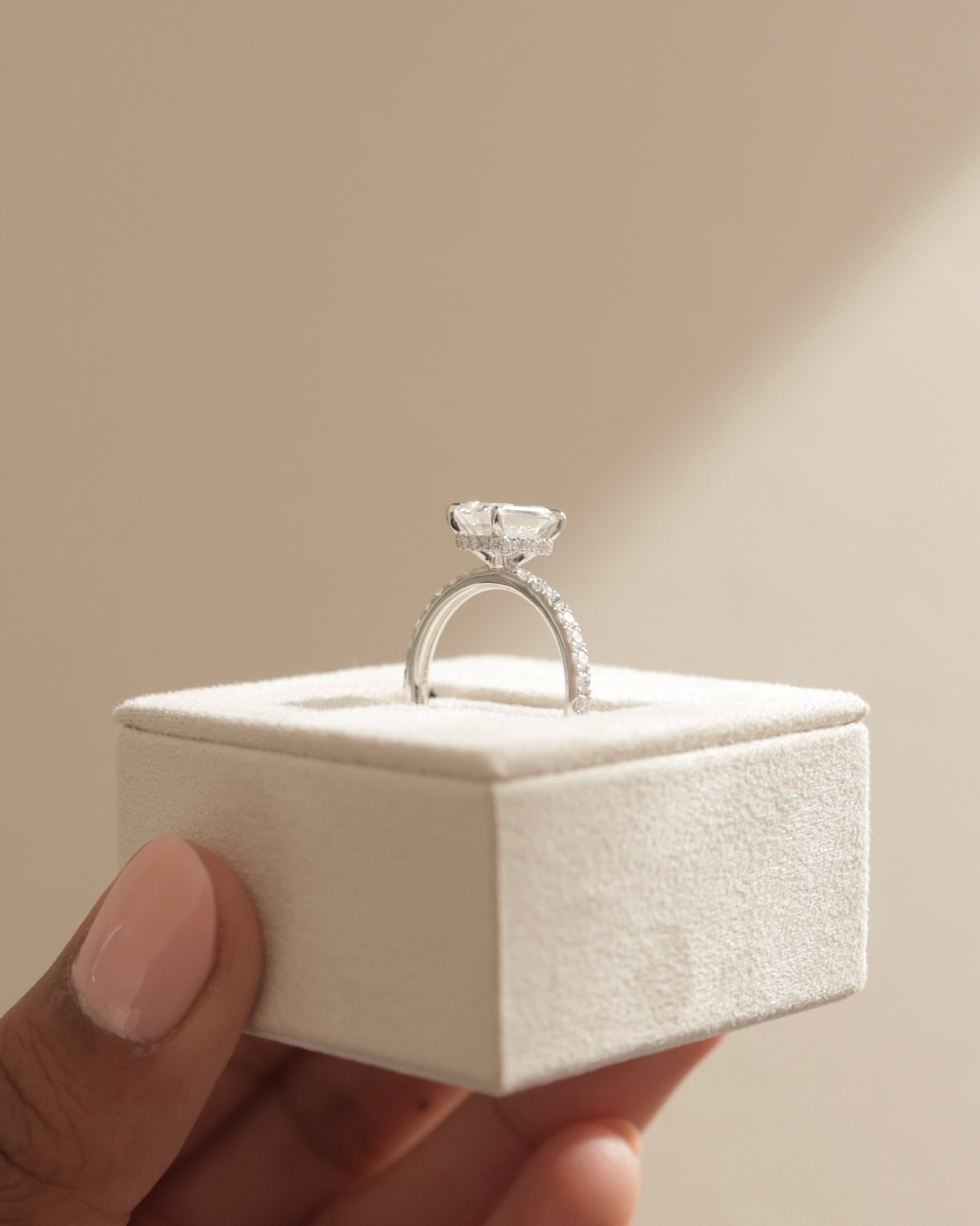 Platinum | 8x6mm Emerald Moissanite | Lab Diamond side stones