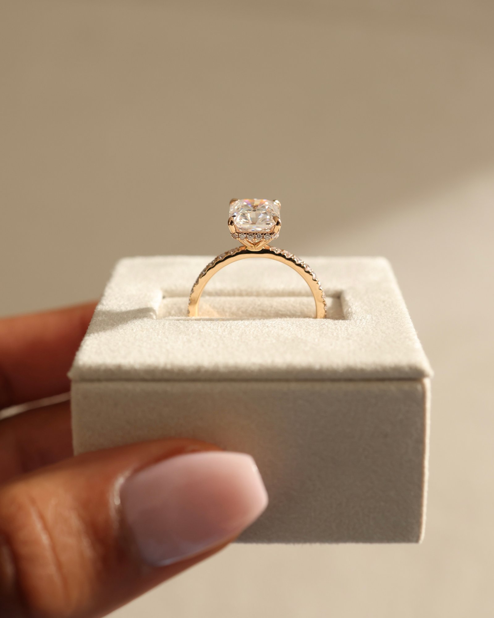 18k Rose Gold | 9x7mm Radiant Moissanite | Moissanite side stones