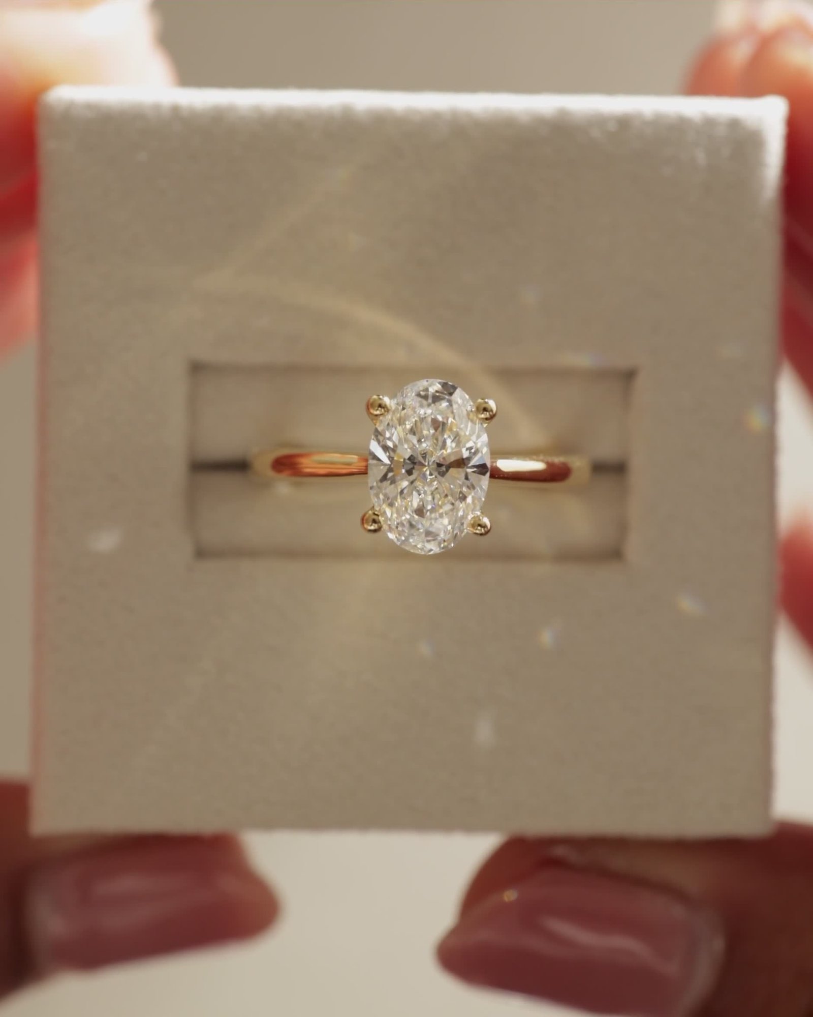 18k Yellow Gold | 1.47ct - E - VVS2 Oval Lab Diamond