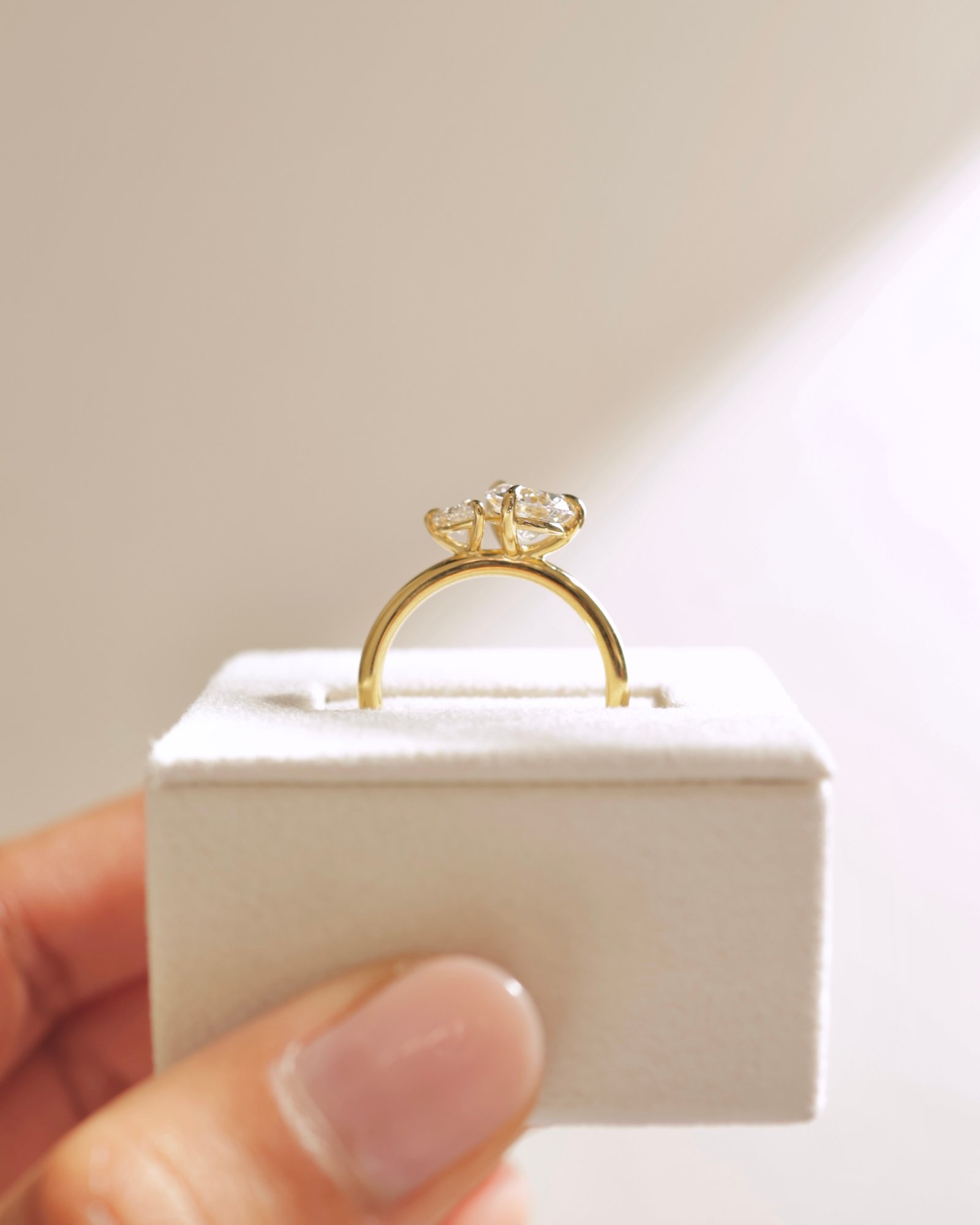 18k Yellow Gold | 0.31ct - D - VVS2 Pear Lab Diamond | 1.5ct - E - VS1 Pear Lab Diamond