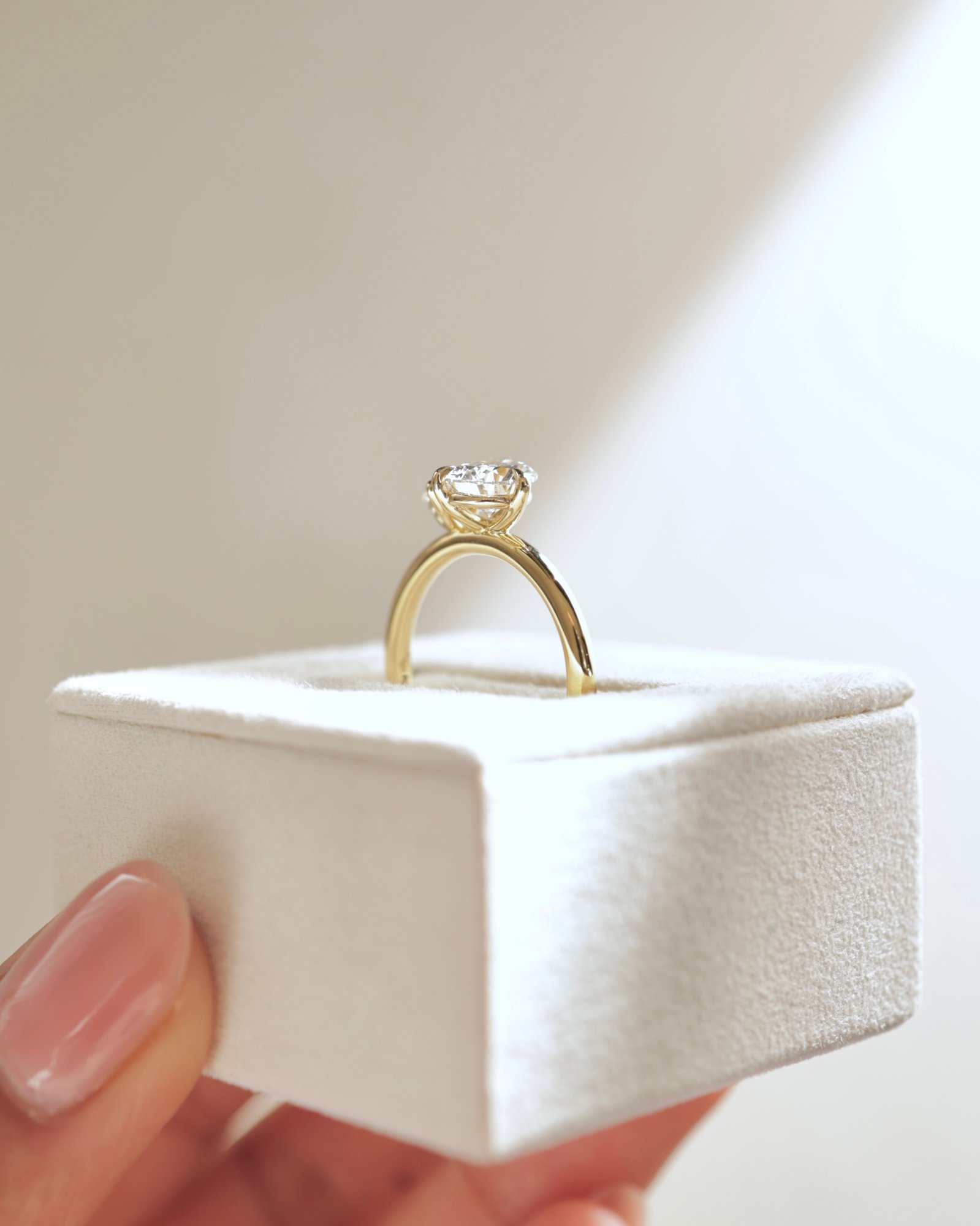 18k Yellow Gold | 0.33ct - E - VVS1 Pear Lab Diamond | 1.52ct - F - VVS2 Pear Lab Diamond