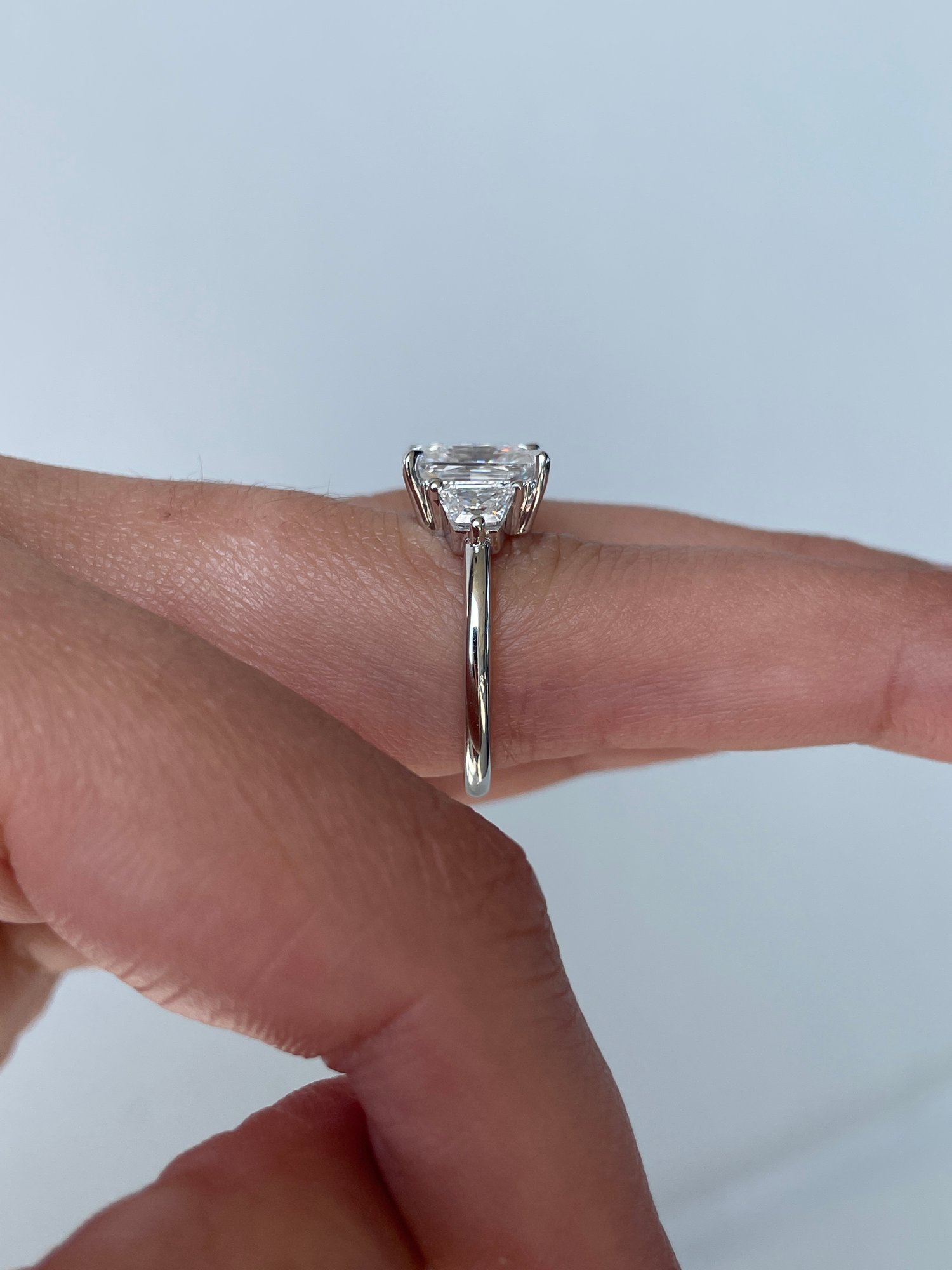 Platinum | 9x7mm Radiant Moissanite | Moissanite side stones