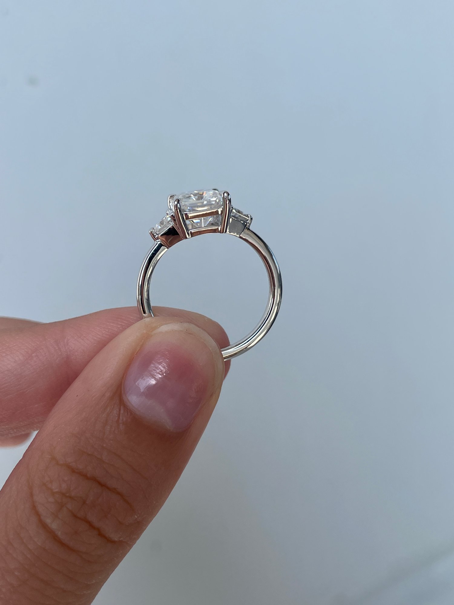 Platinum | 9x7mm Radiant Moissanite | Moissanite side stones