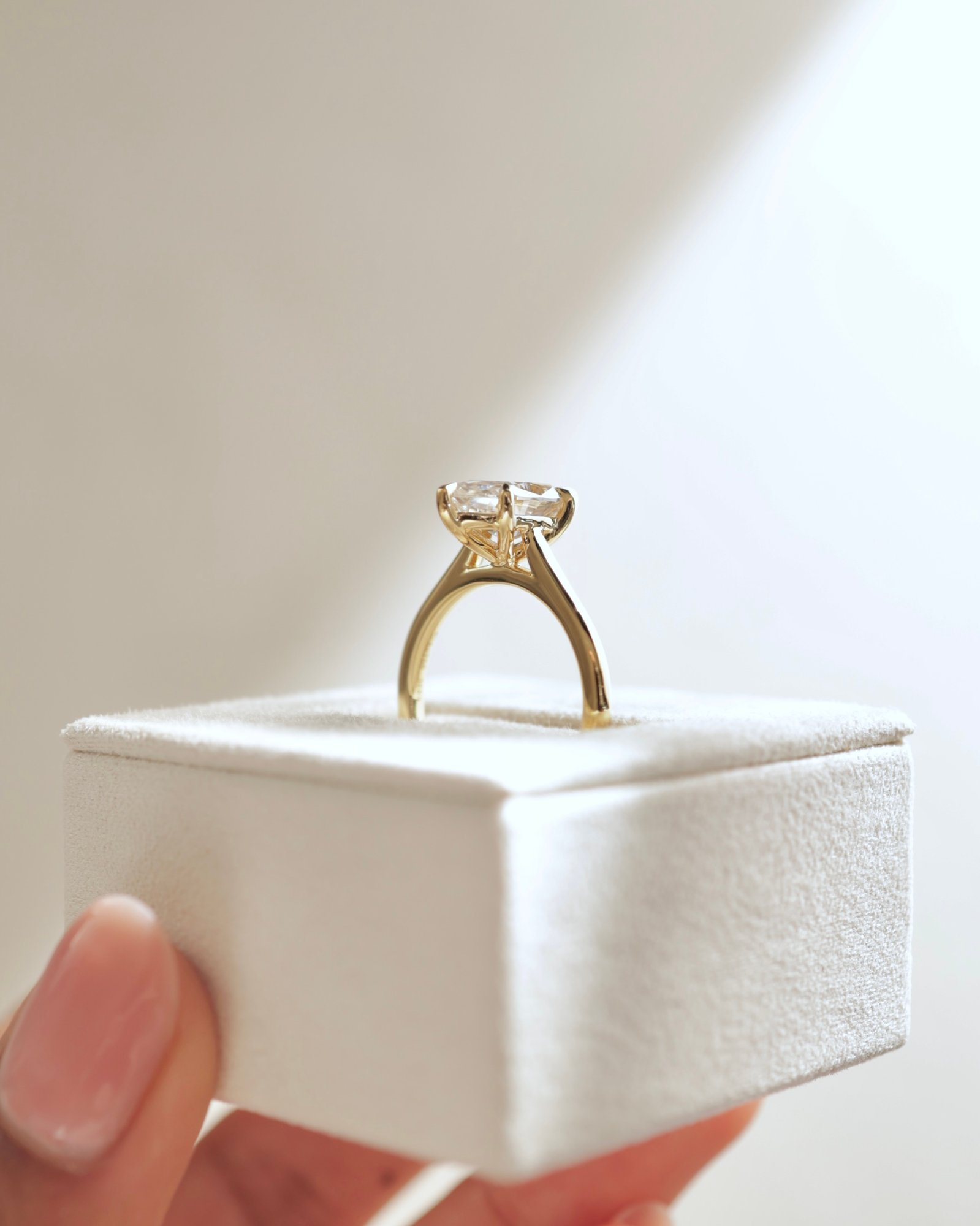 18k Yellow Gold | 13x6.5mm Marquise Moissanite