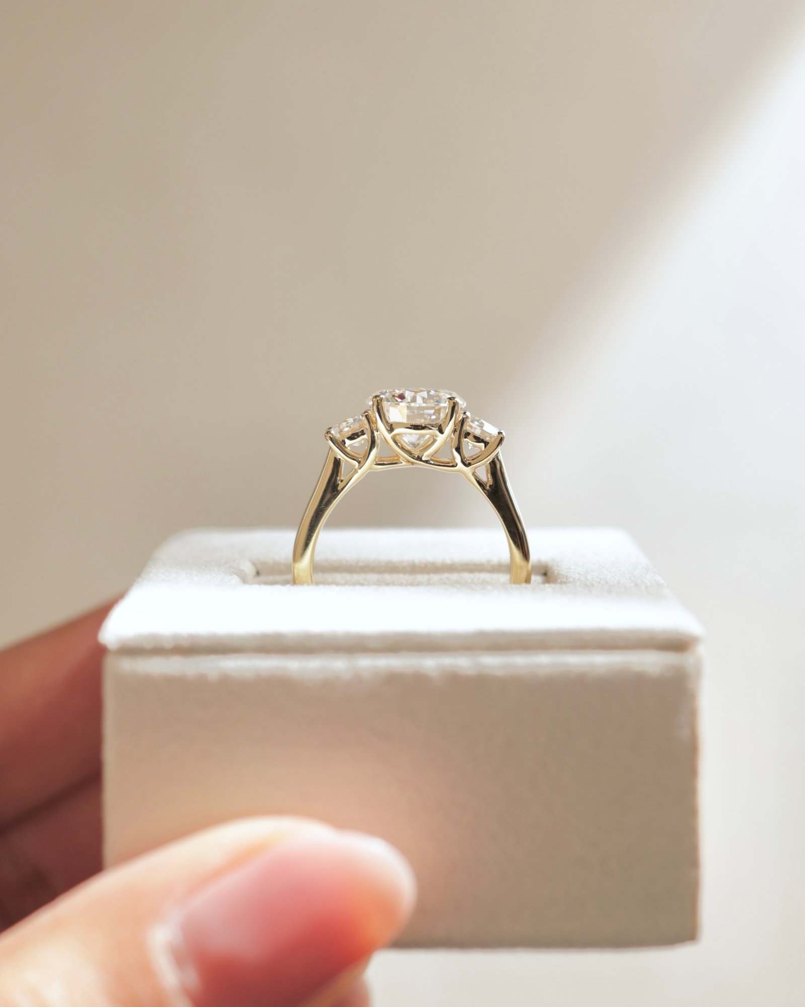 18k Yellow Gold | 8.5mm Round Moissanite | Moissanite side stones