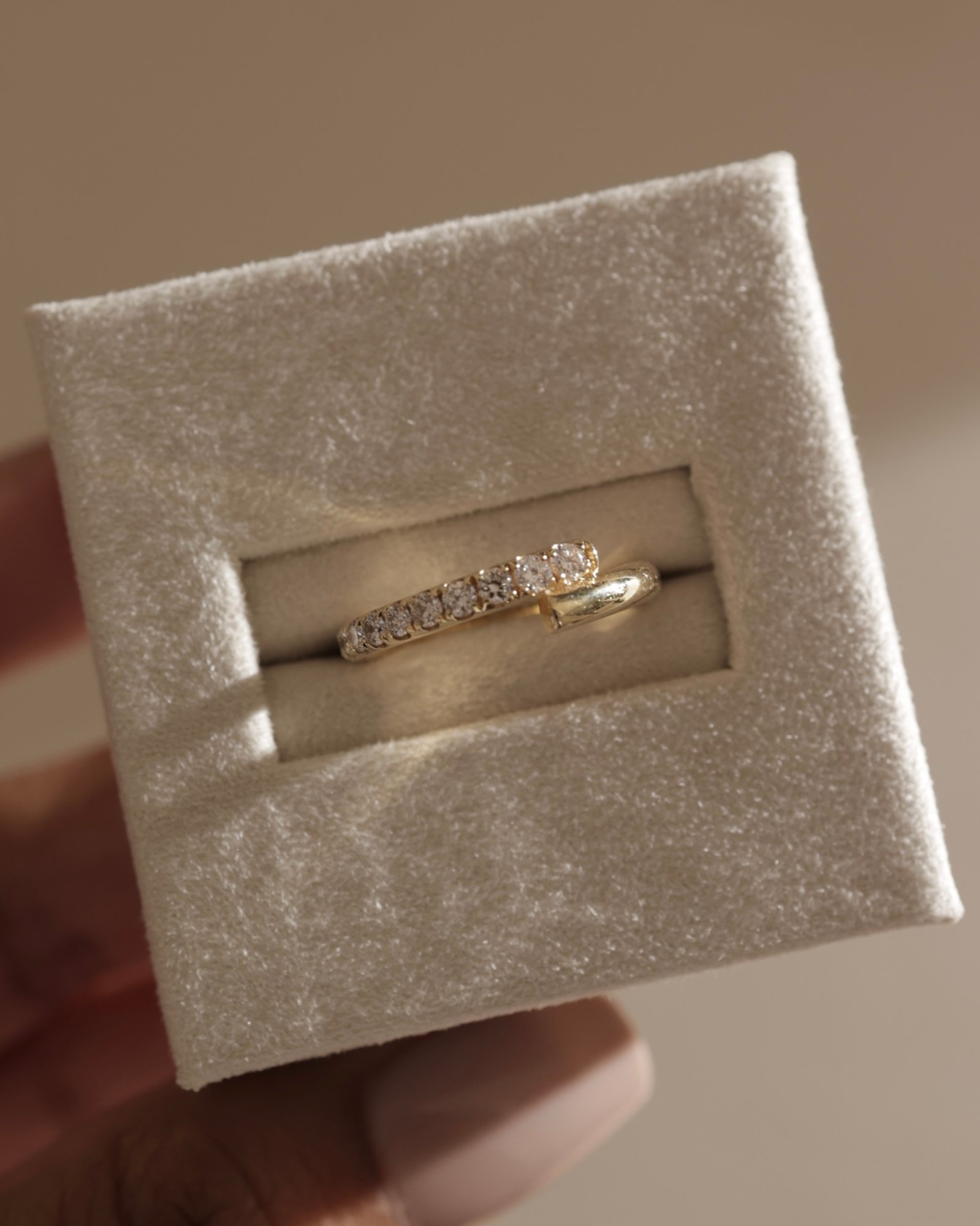 18k Yellow Gold | Lab Diamond melee stones