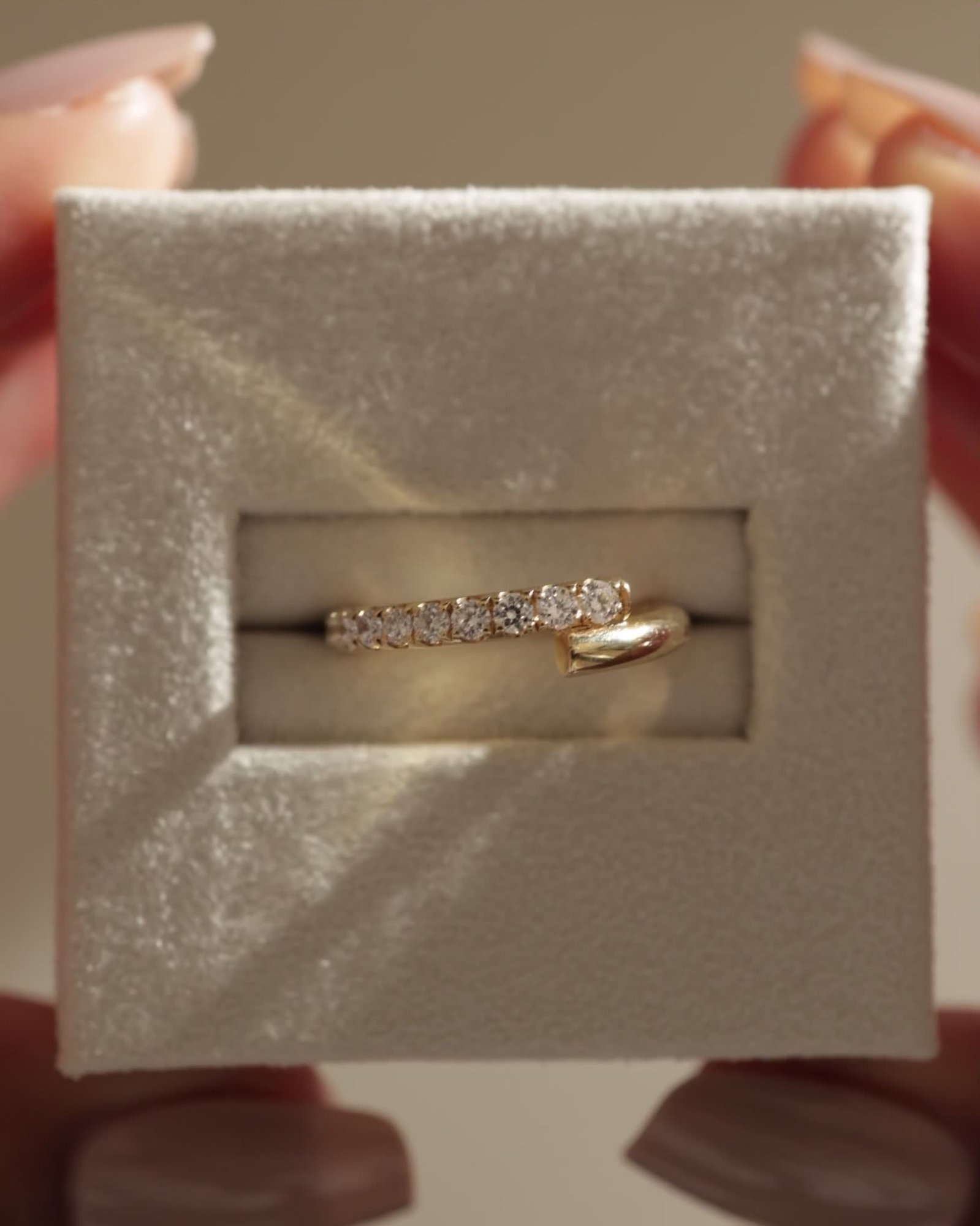 18k Yellow Gold | Lab Diamond melee stones