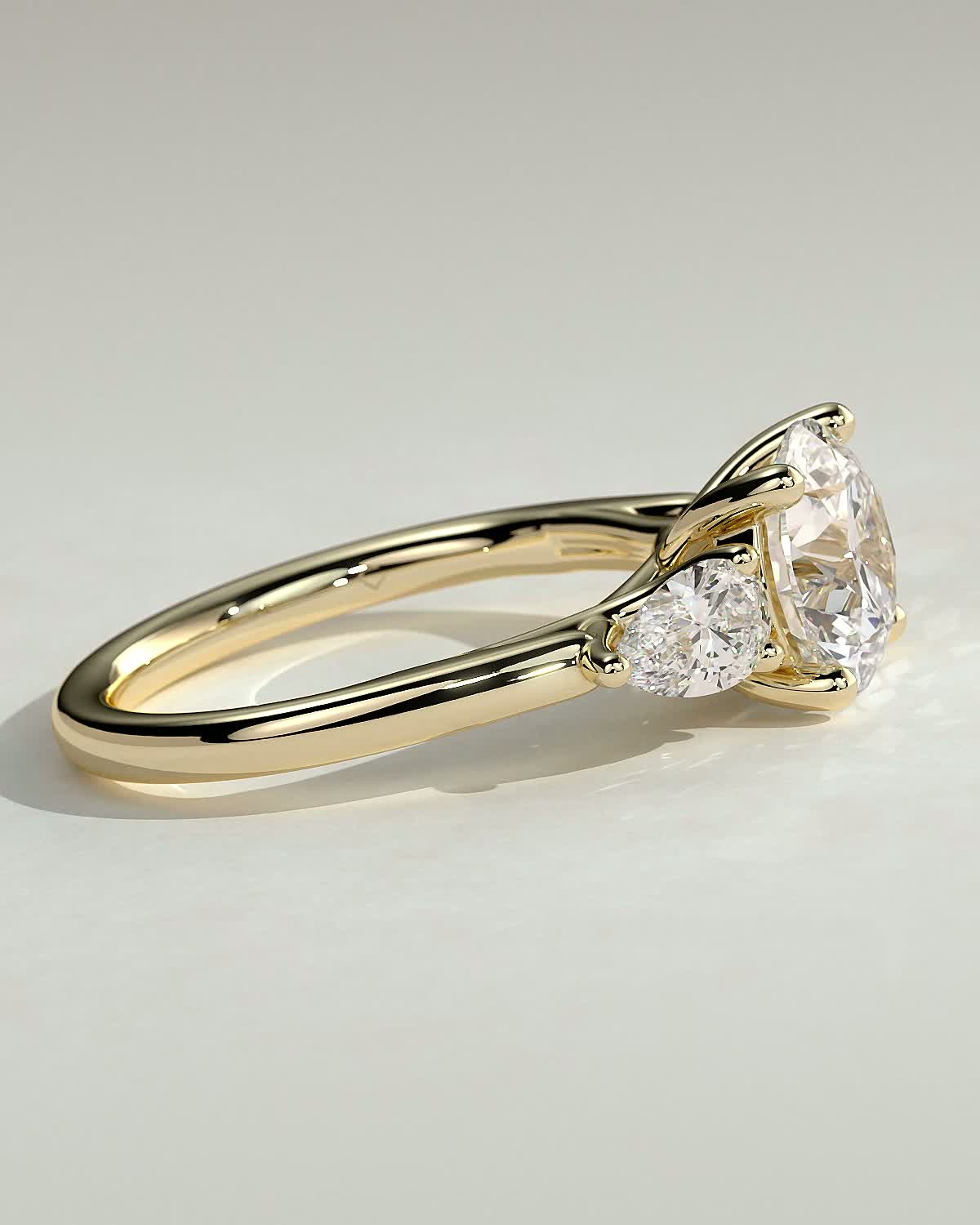 Adelyn - Round Trilogy with Trellis Setting - 18k Yellow Gold