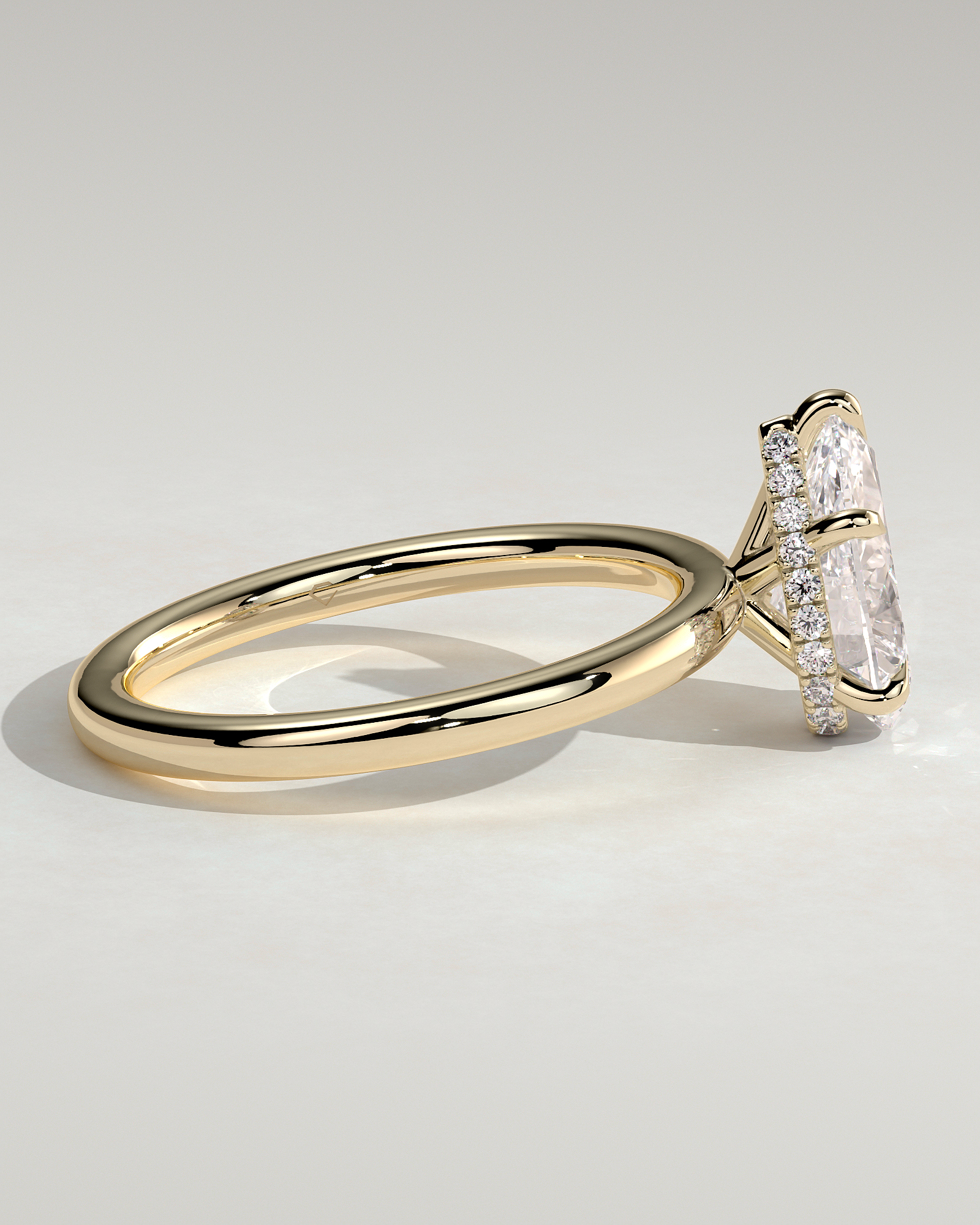 Ainsley - 5 Claw Pear Solitaire with Hidden Halo - 18k Yellow Gold