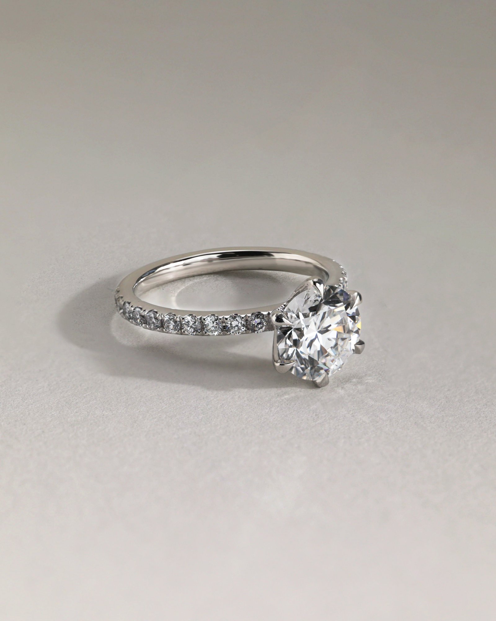 Alexandria  6 Claw Pav Round Solitaire Lifestyle Image