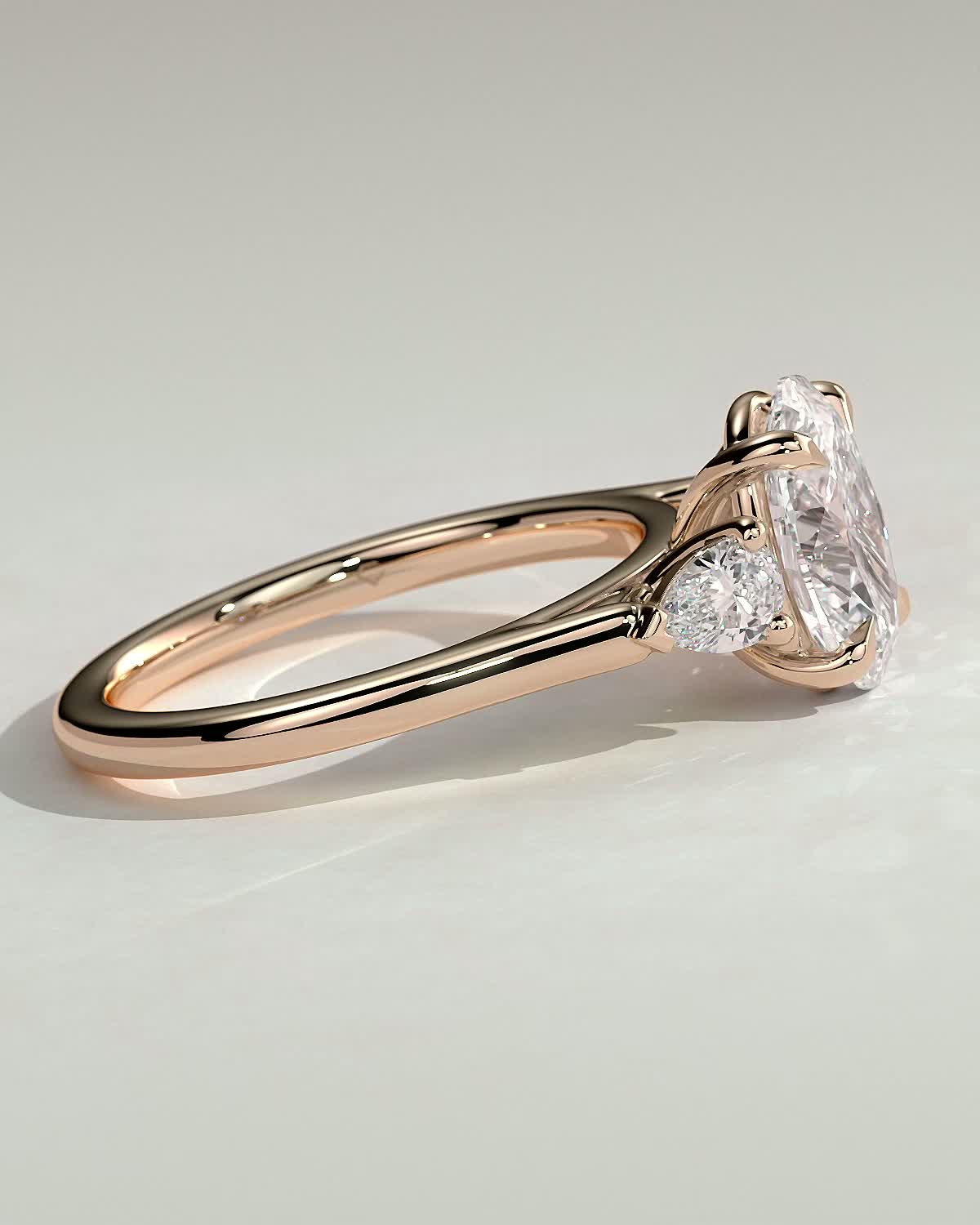Alexia  Oval Trilogy Ring - 18k Rose Gold