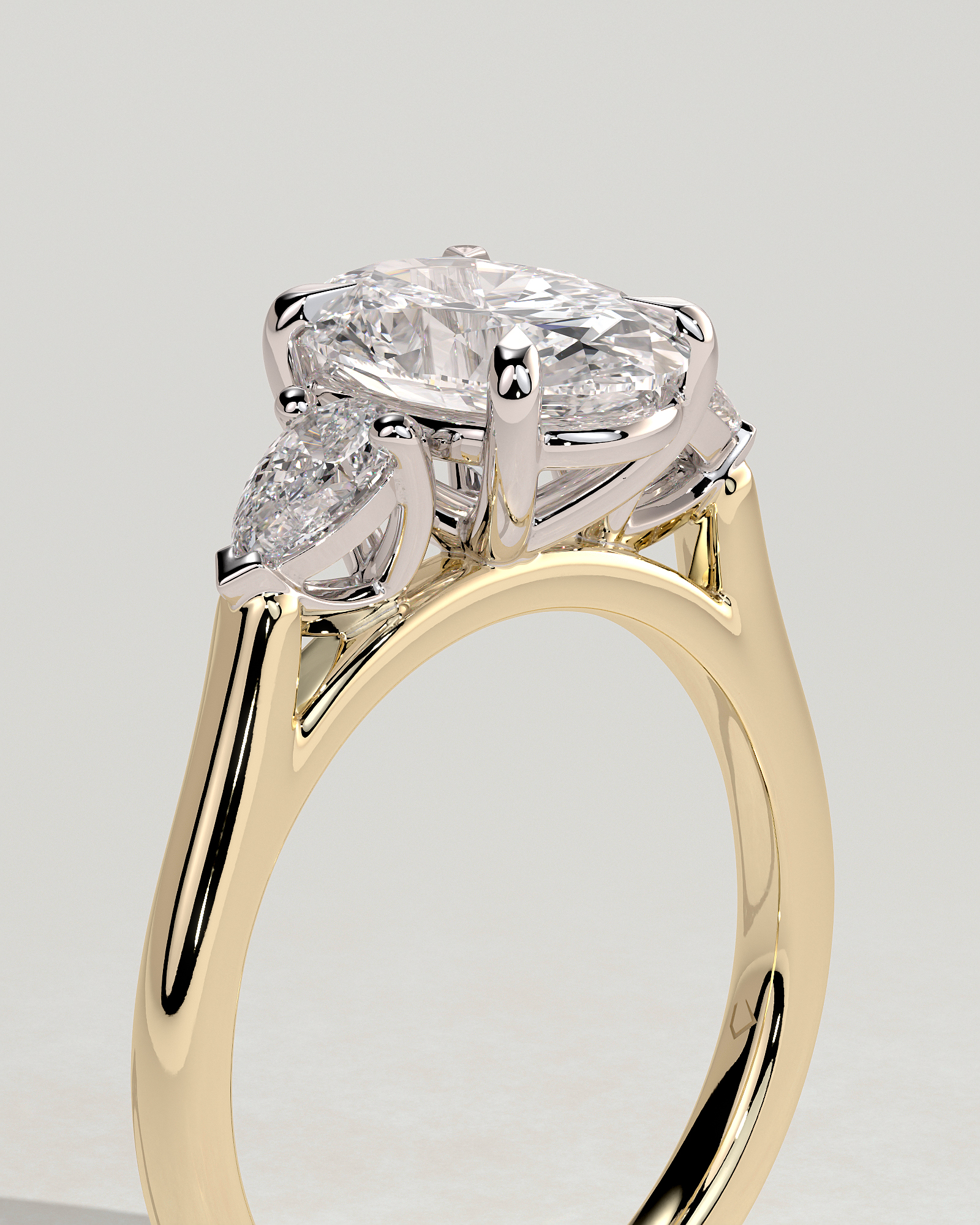 Alexia  Oval Trilogy Ring - 18k Yellow Gold / 18k White Gold