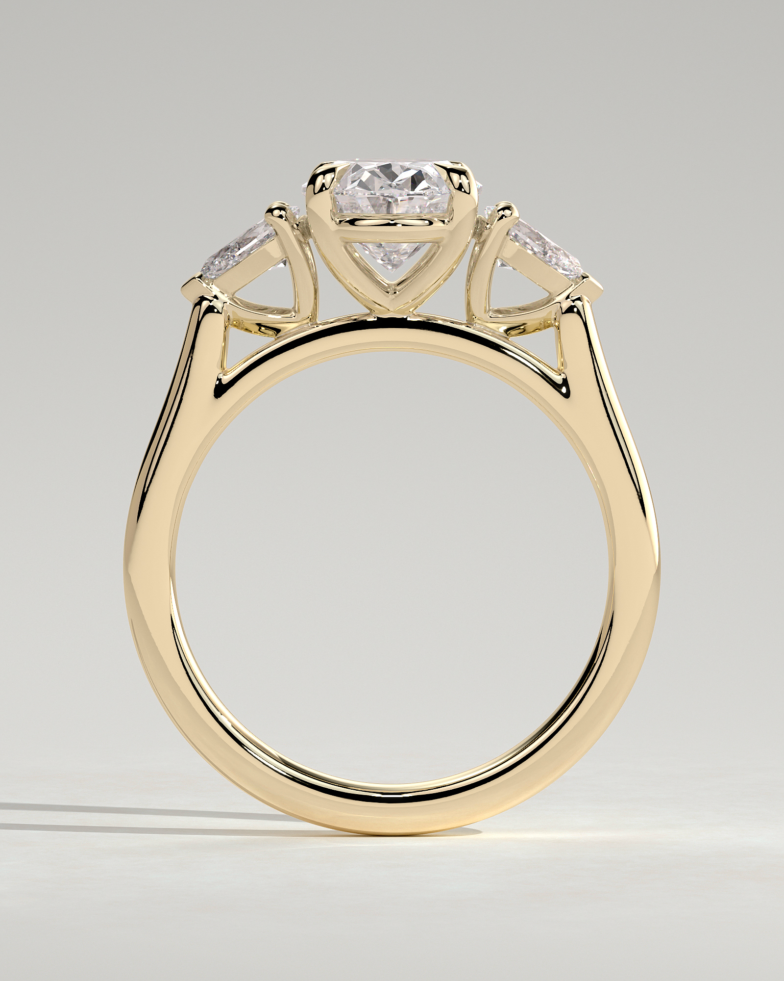 Alexia  Oval Trilogy Ring - 18k Yellow Gold